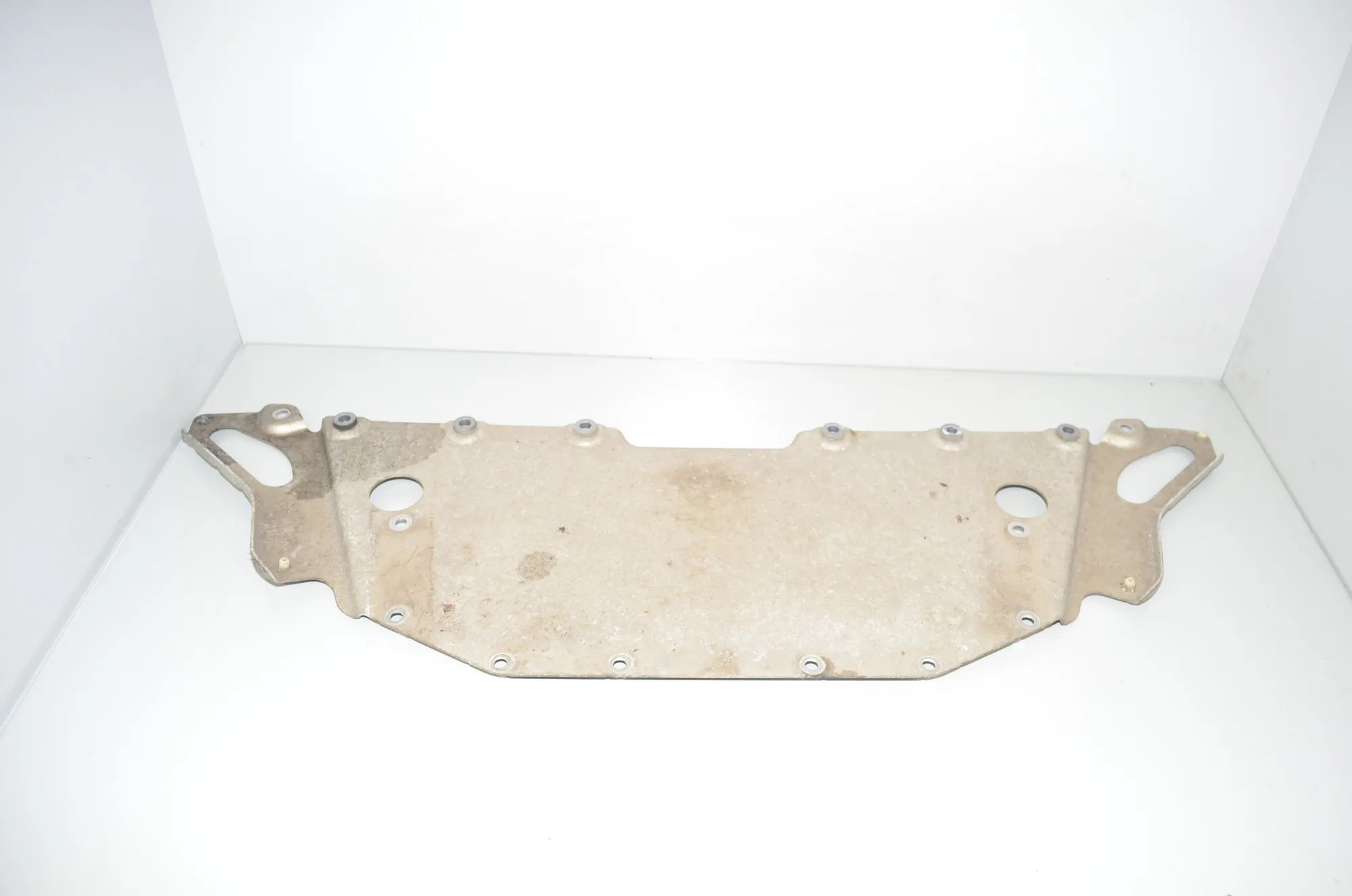 Other Underbody Cover – OEM 6858282 · BMW i3 (I01) Electric 2019 – 2