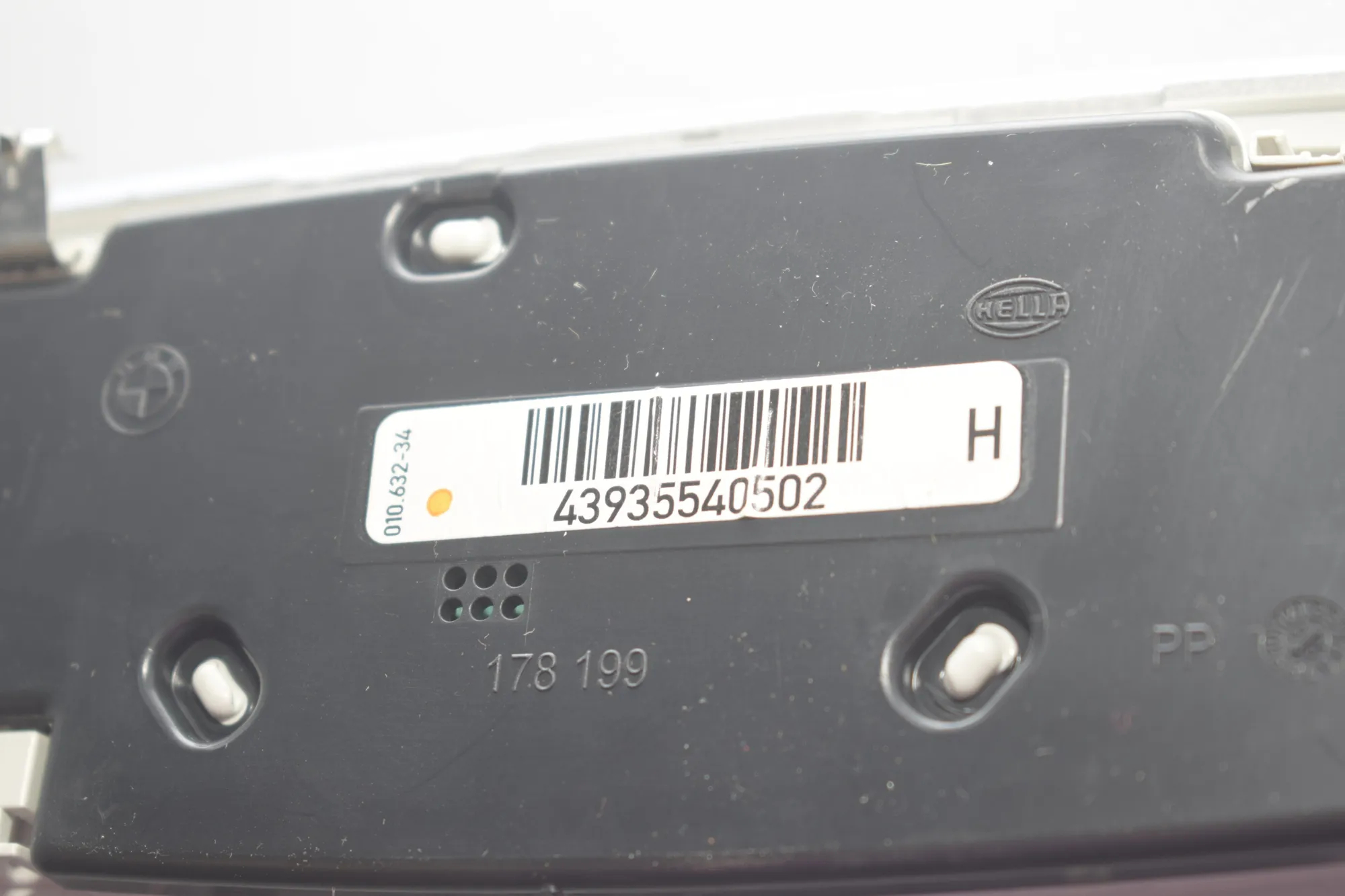Interior Lighting – OEM 9355405 · BMW 2 Gran Tourer (F46) 220 d xDrive 2020 – 4