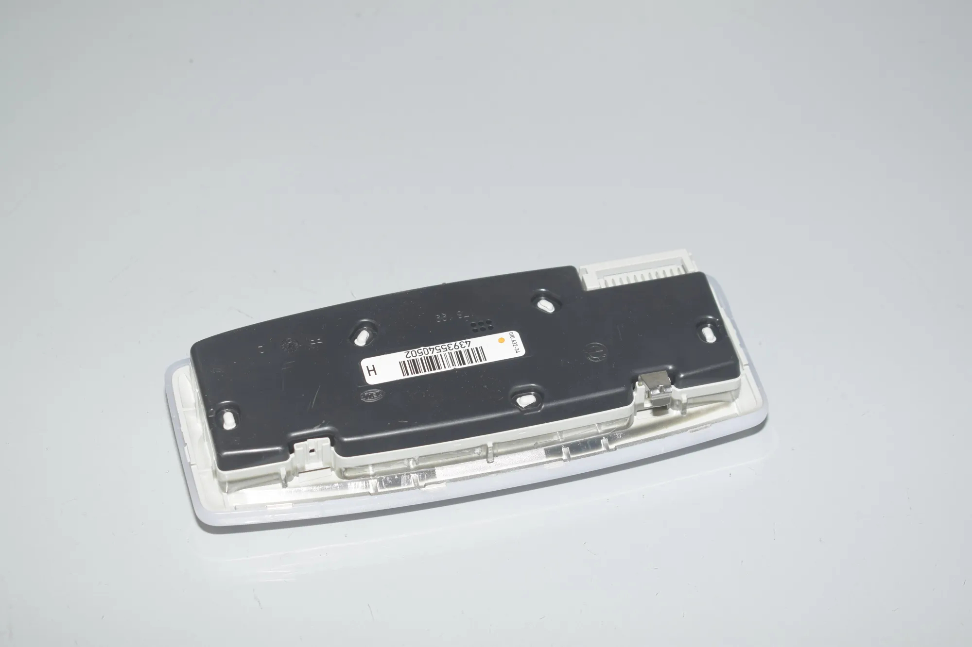Interior Lighting – OEM 9355405 · BMW 2 Gran Tourer (F46) 220 d xDrive 2020 – 3