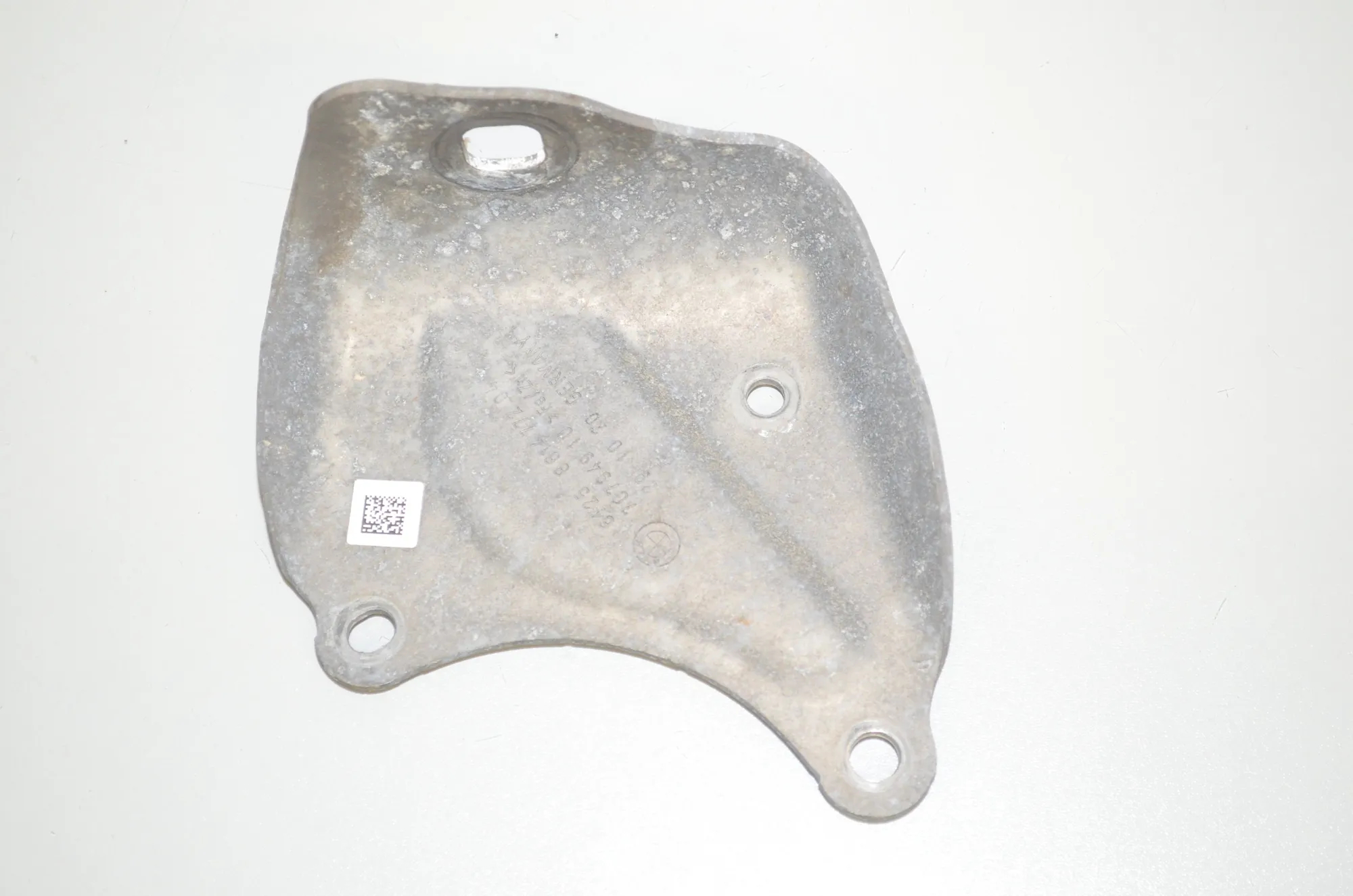 Bracket – OEM 8614772 · BMW 3 (G20, G28) (2018 - -) 330 e 2021 – 2
