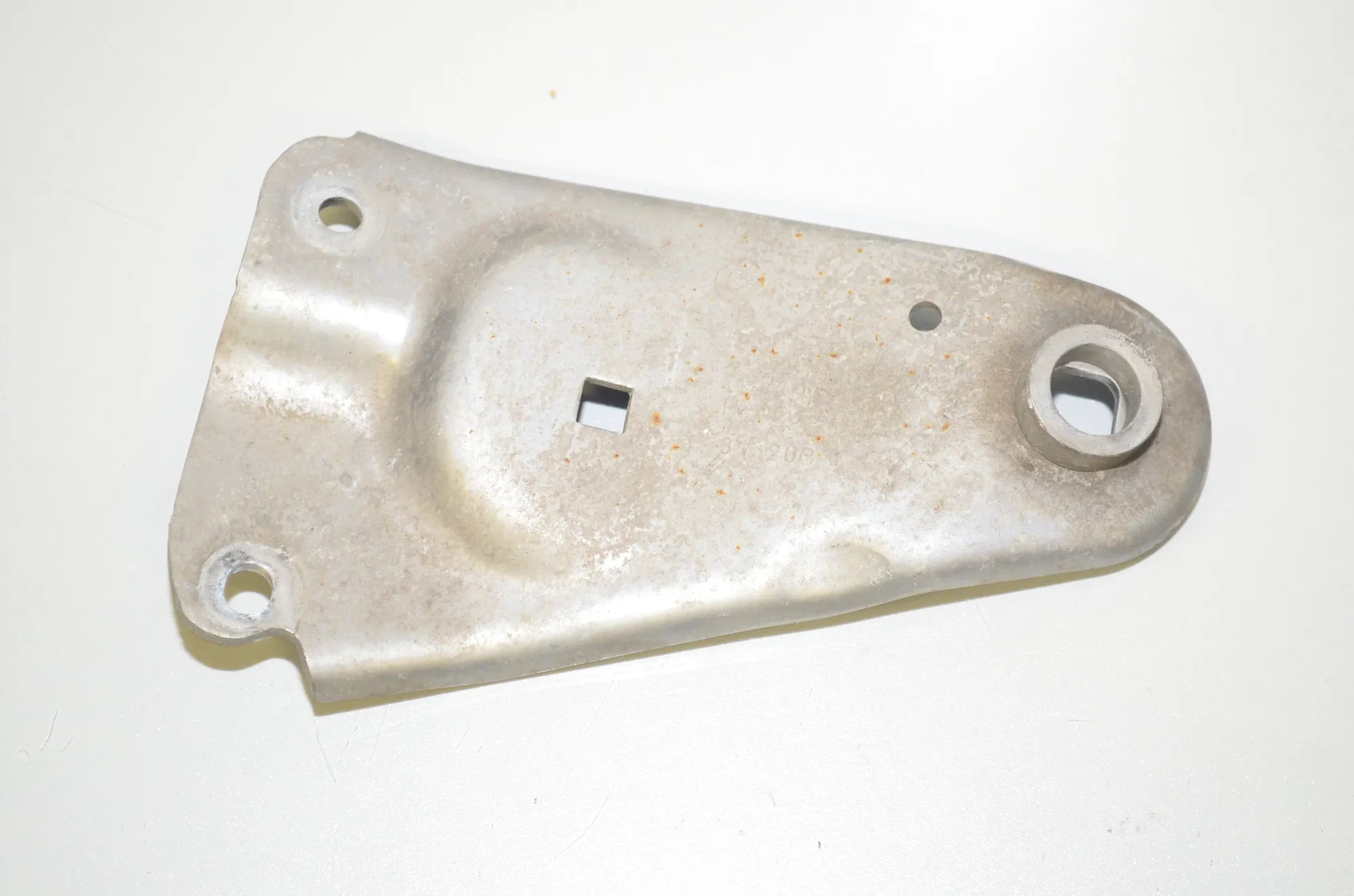 Bracket – OEM 8687787 · BMW 3 (G20, G28) (2018 - -) 330 e 2021 – 2