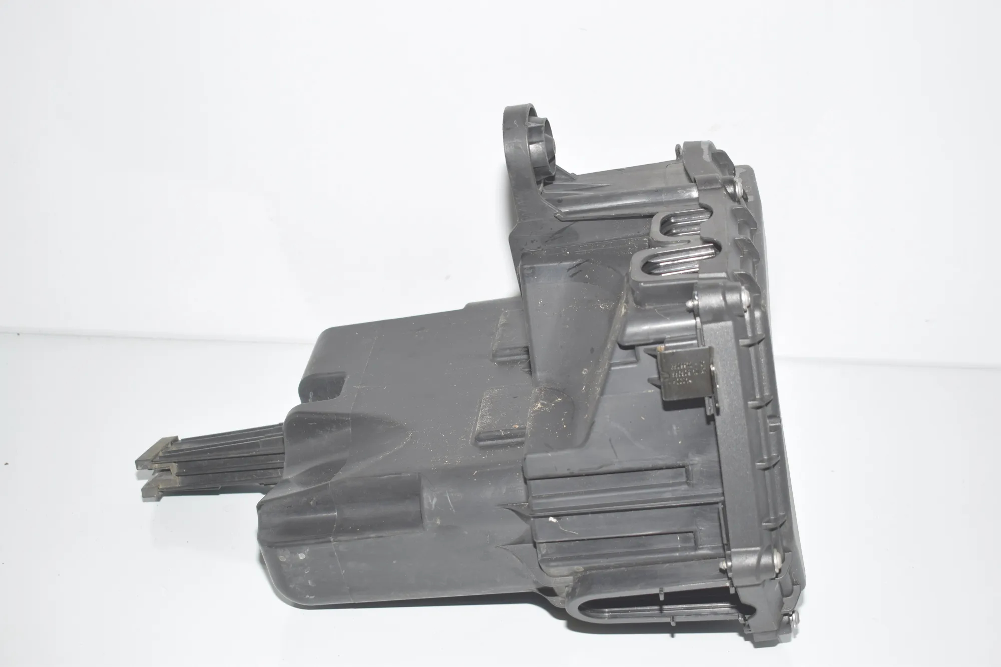 Fuse Box – OEM 8509912 · BMW X3 (F25) xDrive 20 d 2012 – 2