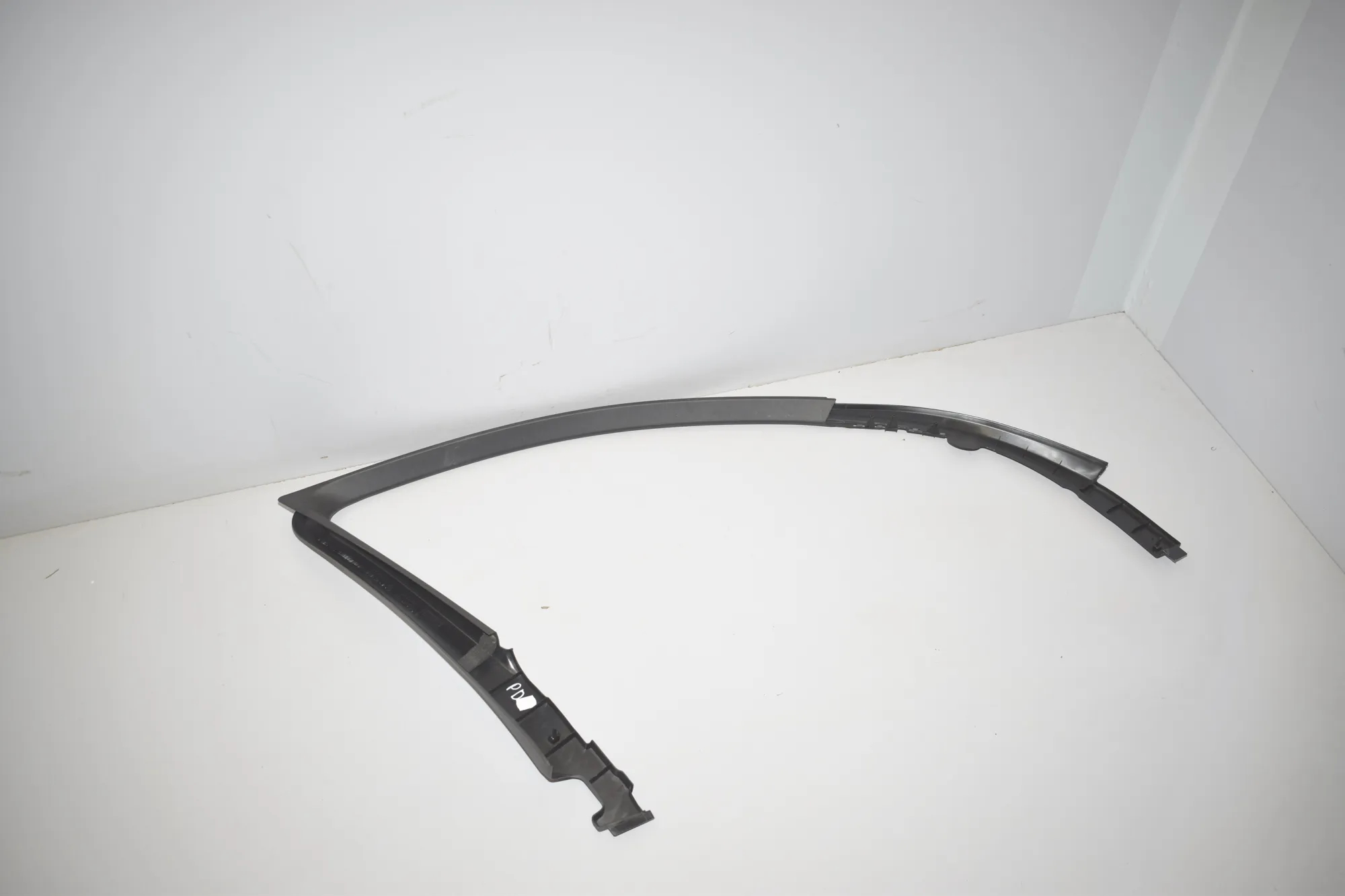 Front Right Door Panel Trim – OEM 7384930 · BMW 5 (G30) (2016 - -) 520 i 2018 – 3