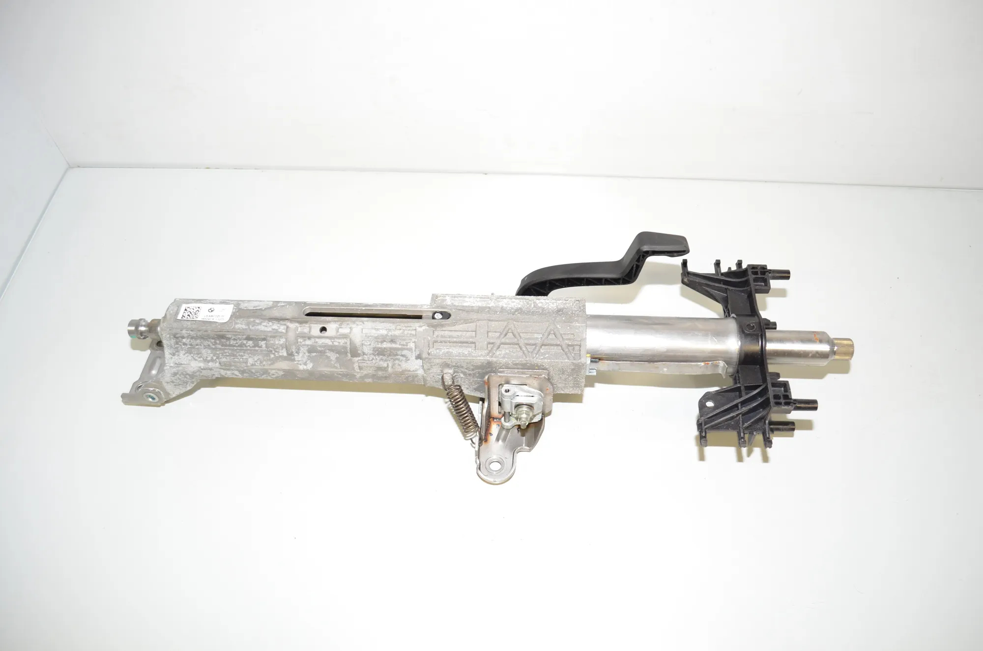 Steering Wheel Adjustment Mechanism – OEM 6867225 · BMW 5 (G30) (2016 - -) 520 i 2018 – 2