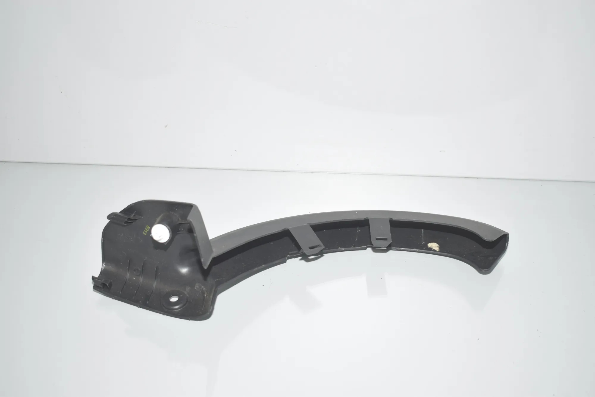 Hinge Trim – OEM 7383563 · BMW 5 (G30) (2016 - -) 520 i 2018 – 2