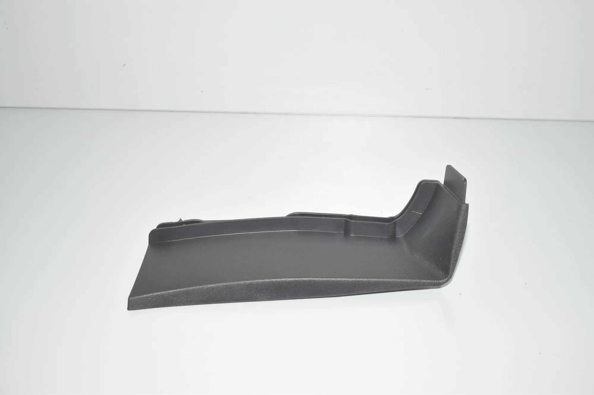 Dashboard Lower Trim – OEM 9362990 · BMW 5 (G30) (2016 - -) 520 i 2018