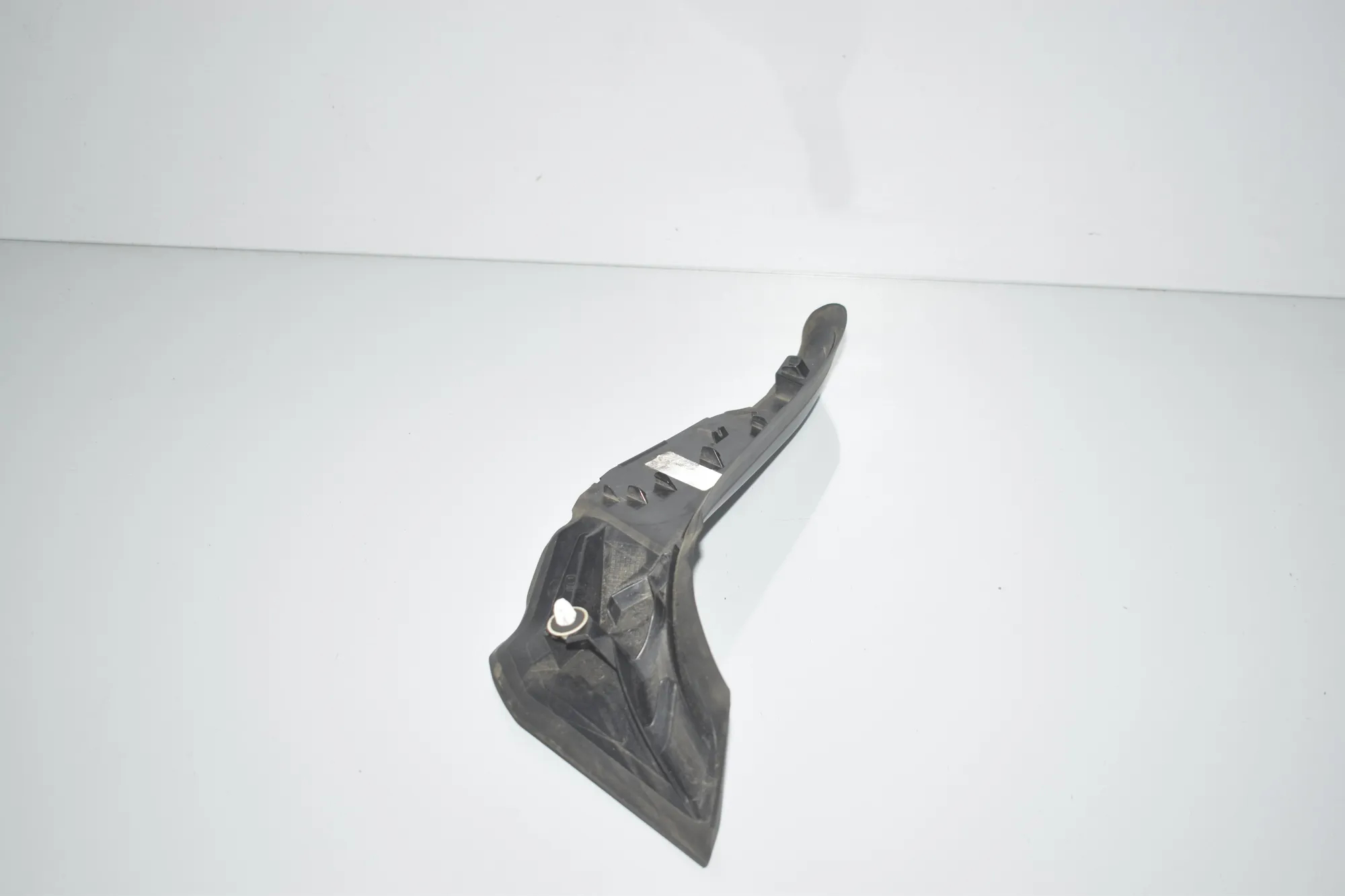 Other Body Parts – OEM 630372 · BMW 5 (G30) (2016 - -) 520 i 2018 – 3