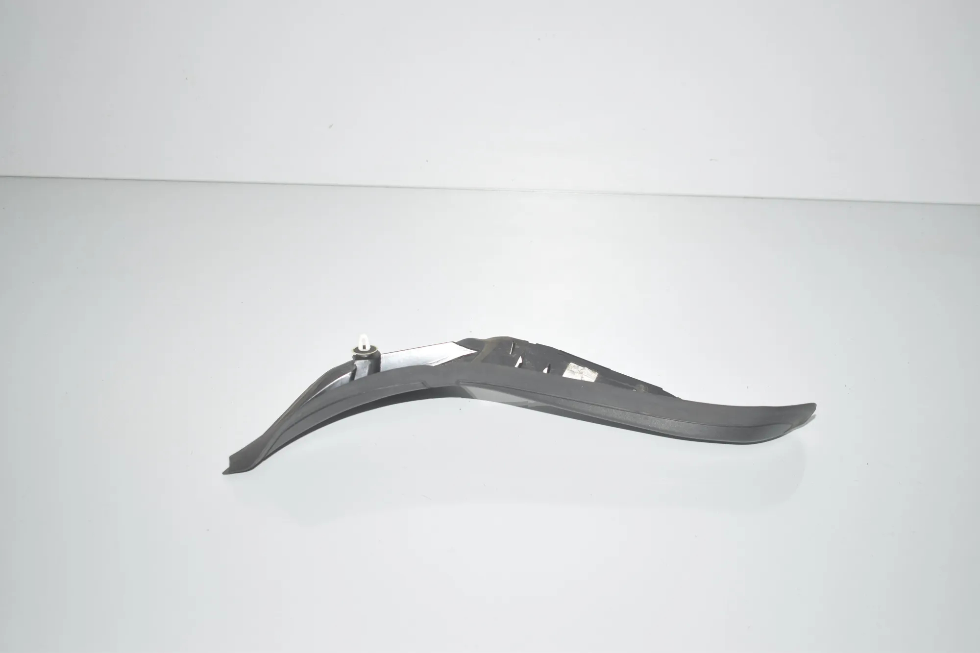 Other Body Parts – OEM 630372 · BMW 5 (G30) (2016 - -) 520 i 2018 – 4