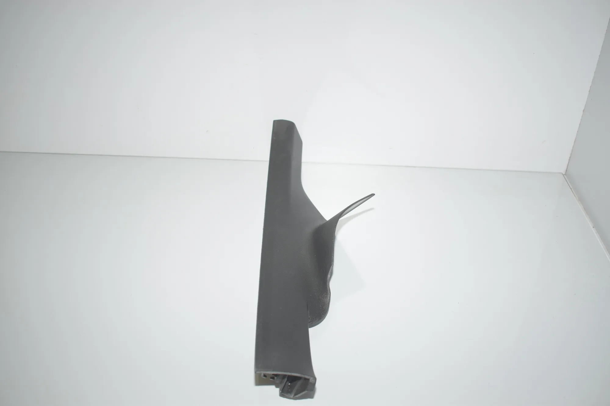 Rear Left Sill Trim – OEM 7375727 · BMW 5 (G30) (2016 - -) 520 i 2018 – 2