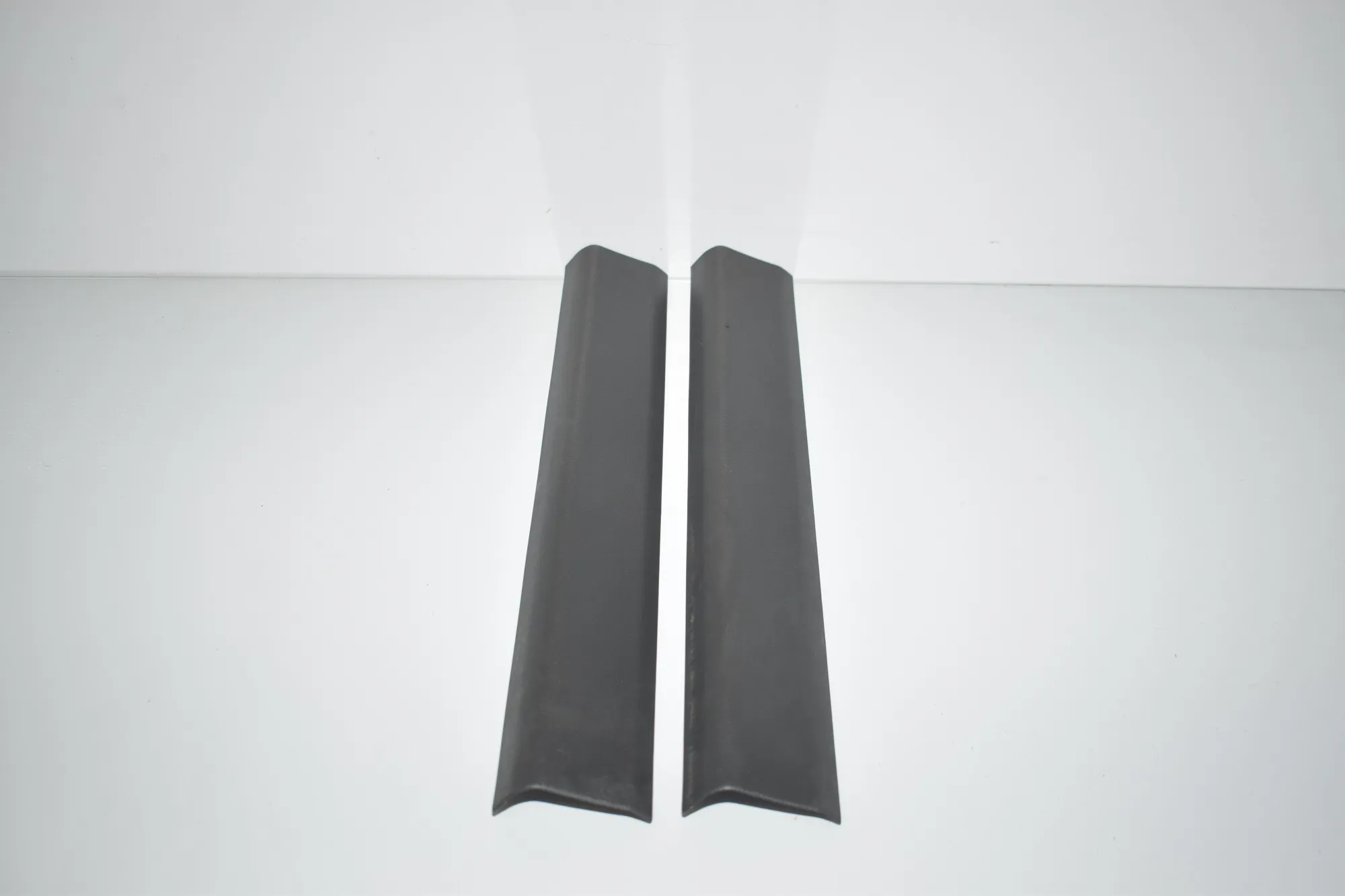Front Right Interior Step Trim – OEM 7375729 · BMW 5 (G30) (2016 - -) 520 i 2018