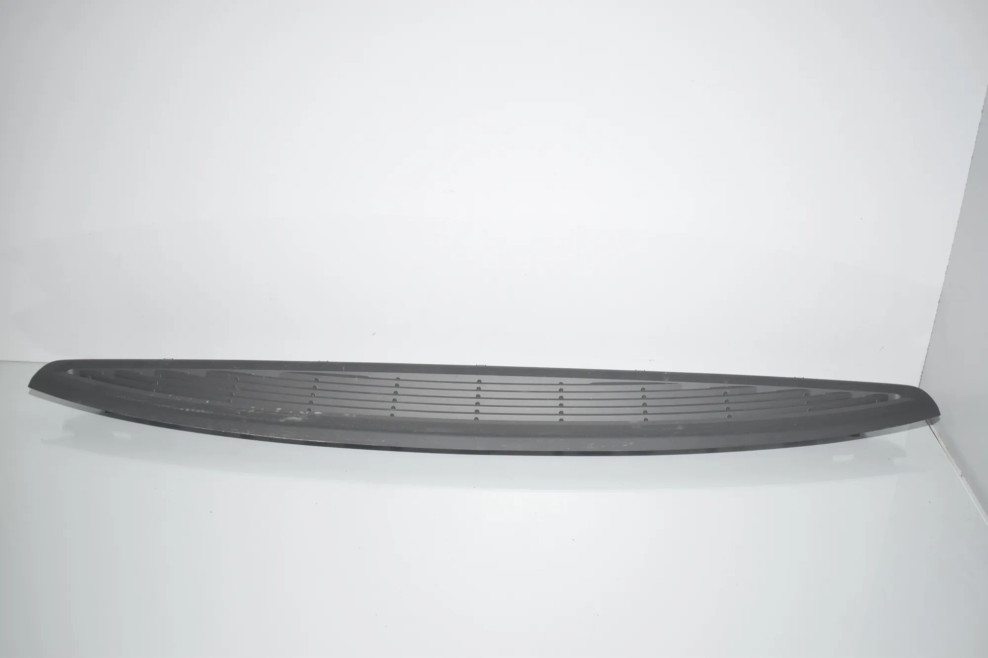 Cabin Air Intake Grille – OEM 7384524 · BMW 5 (G30) (2016 - -) 520 i 2018