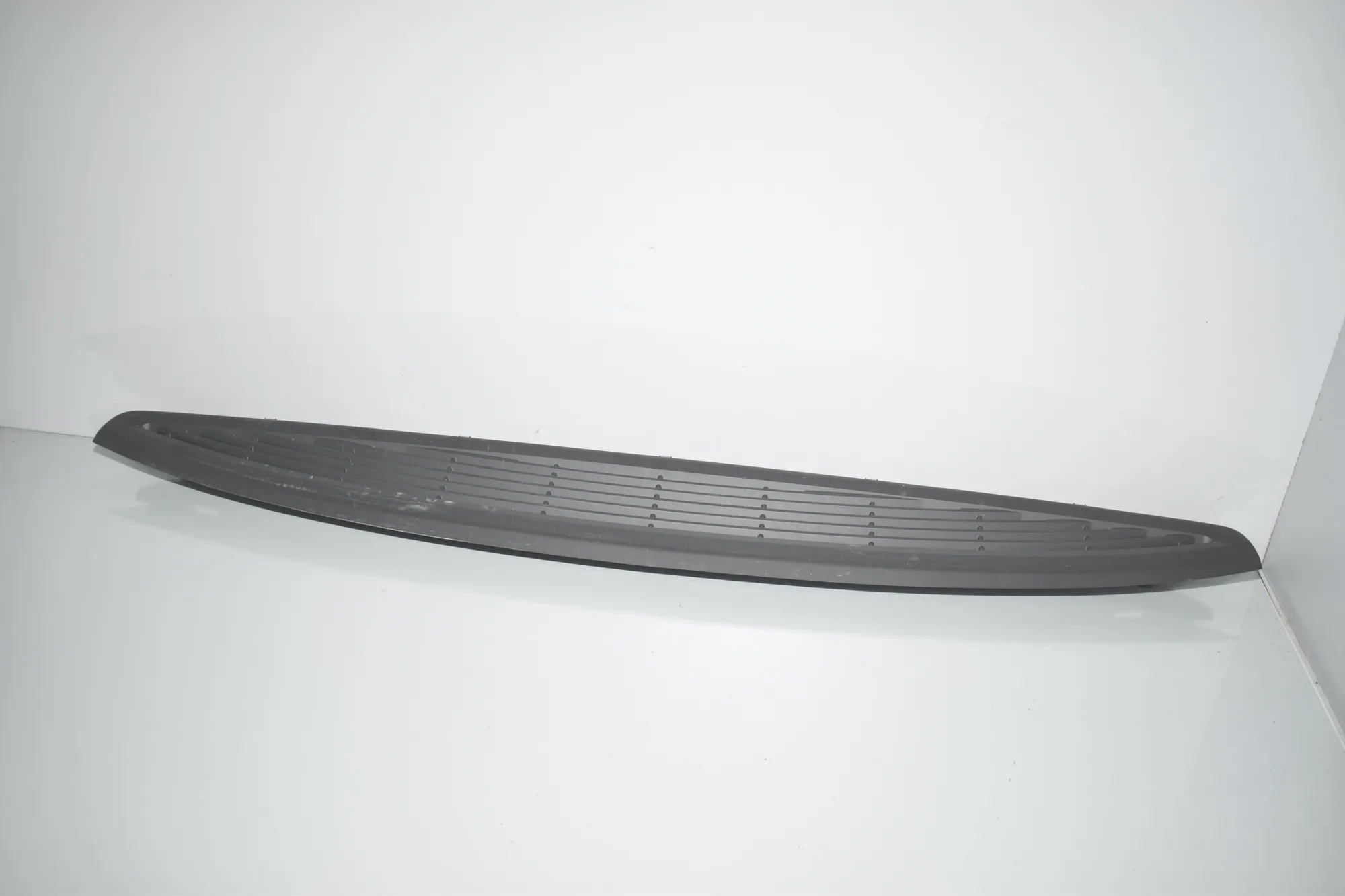 Cabin Air Intake Grille – OEM 7384524 · BMW 5 (G30) (2016 - -) 520 i 2018 – 3