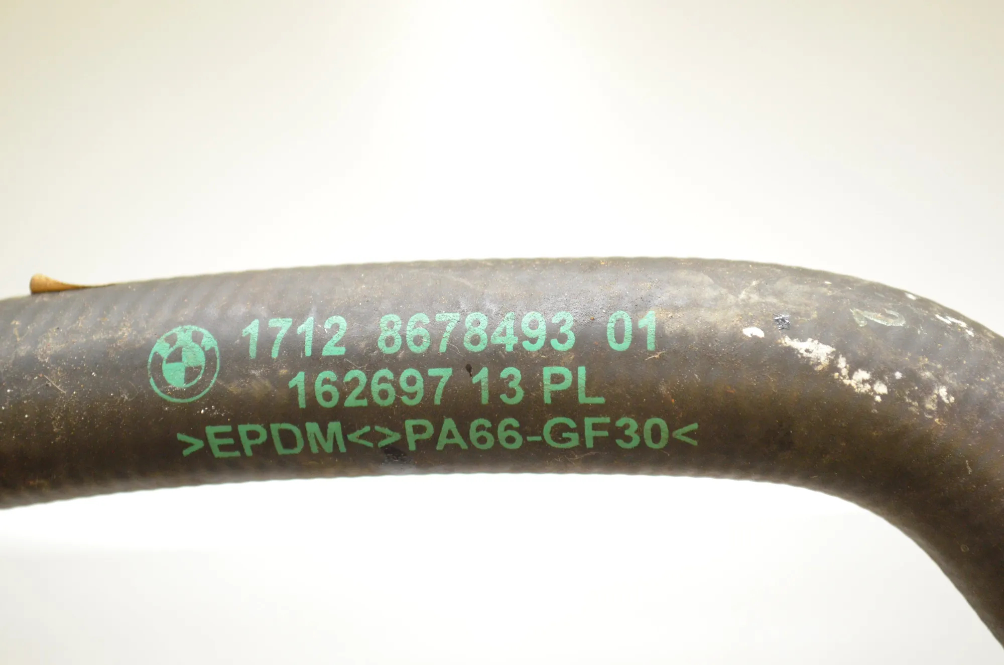 Coolant Hose Pipe – OEM 8678493 · BMW 5 (G30) (2016 - -) 520 i 2018 – 4