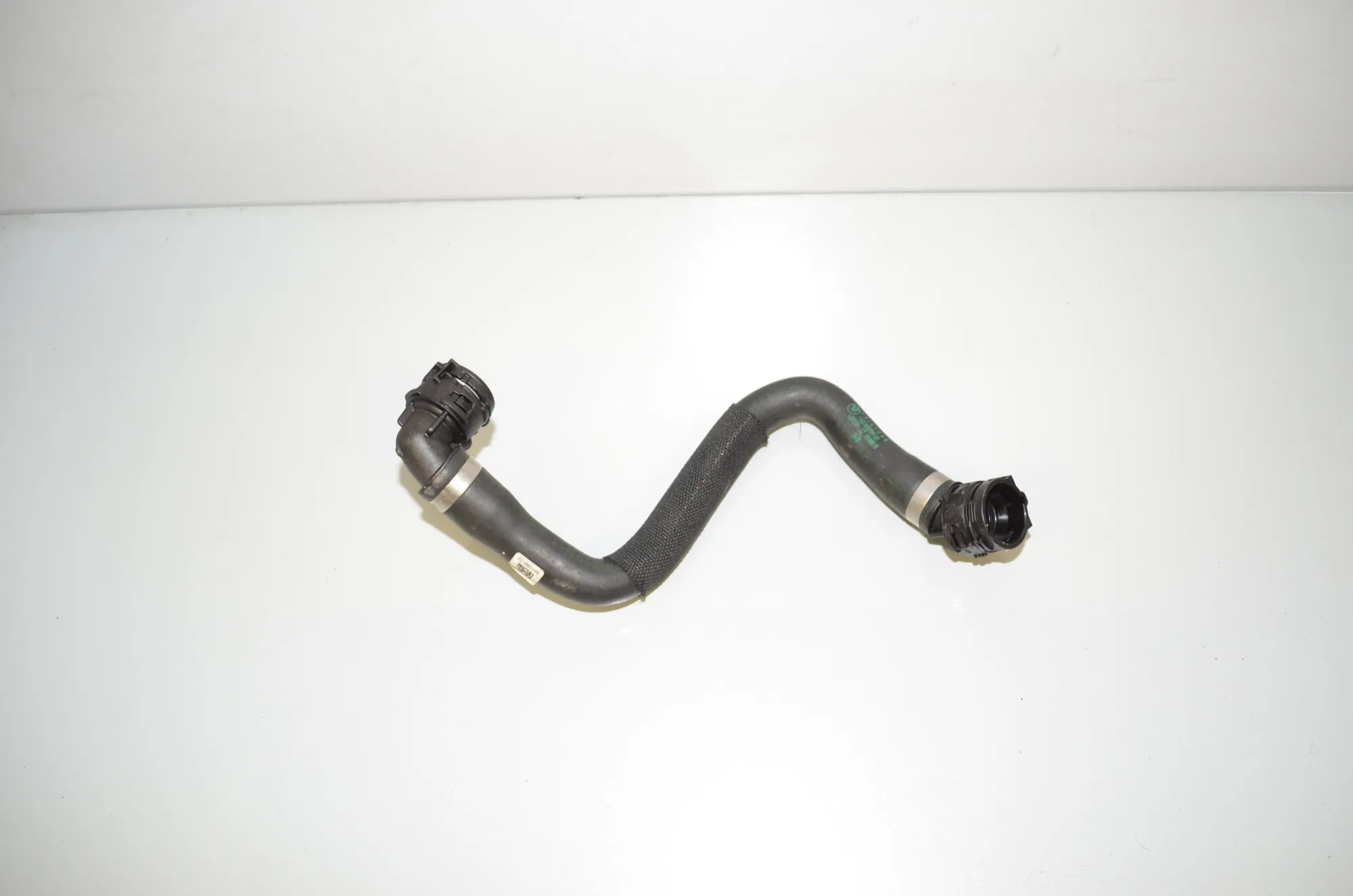Coolant Hose Pipe – OEM 8650981 · BMW 5 (G30) (2016 - -) 520 i 2018