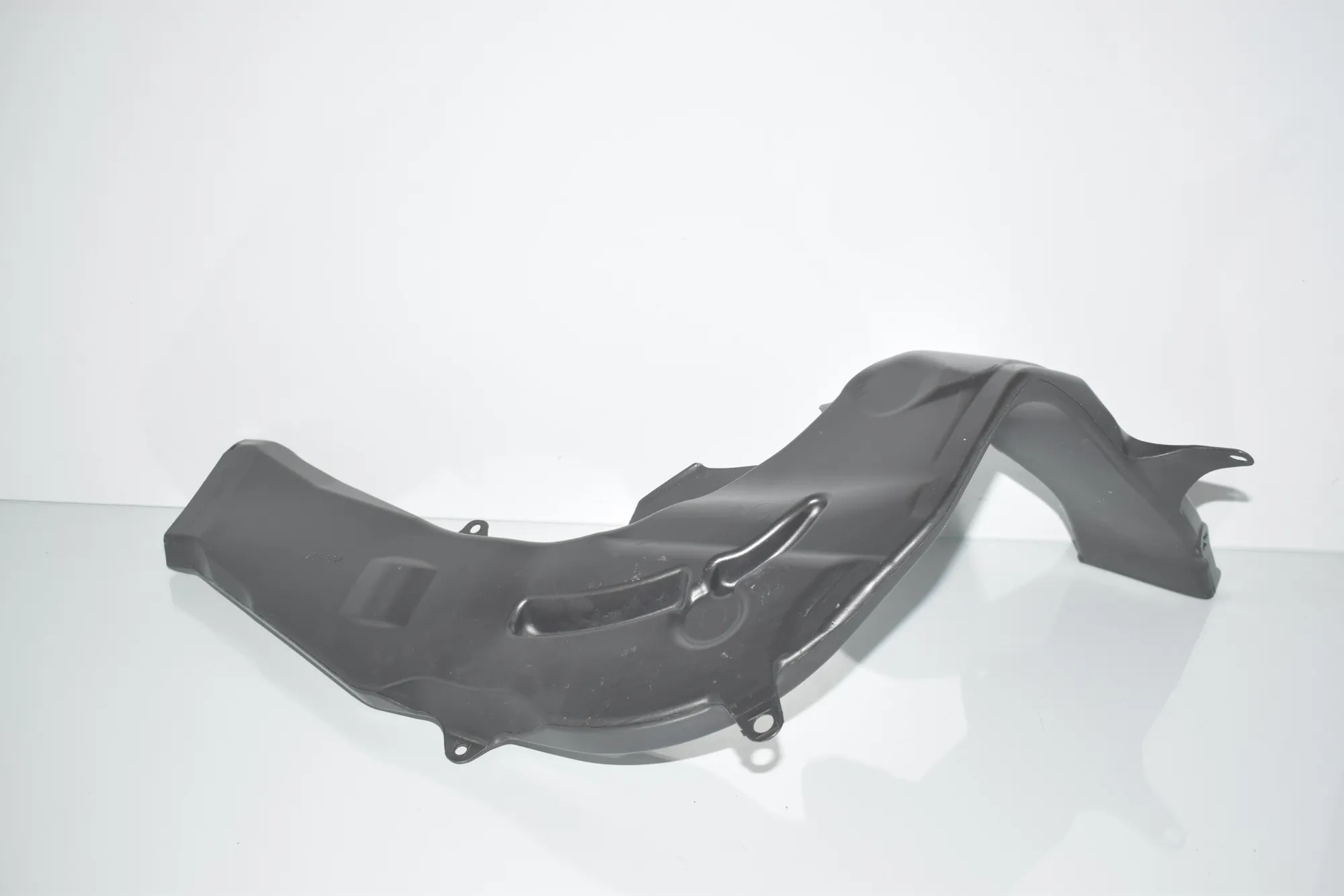 Interior Air Duct Channel – OEM 7343501 · BMW 5 (G30) (2016 - -) 520 i 2018