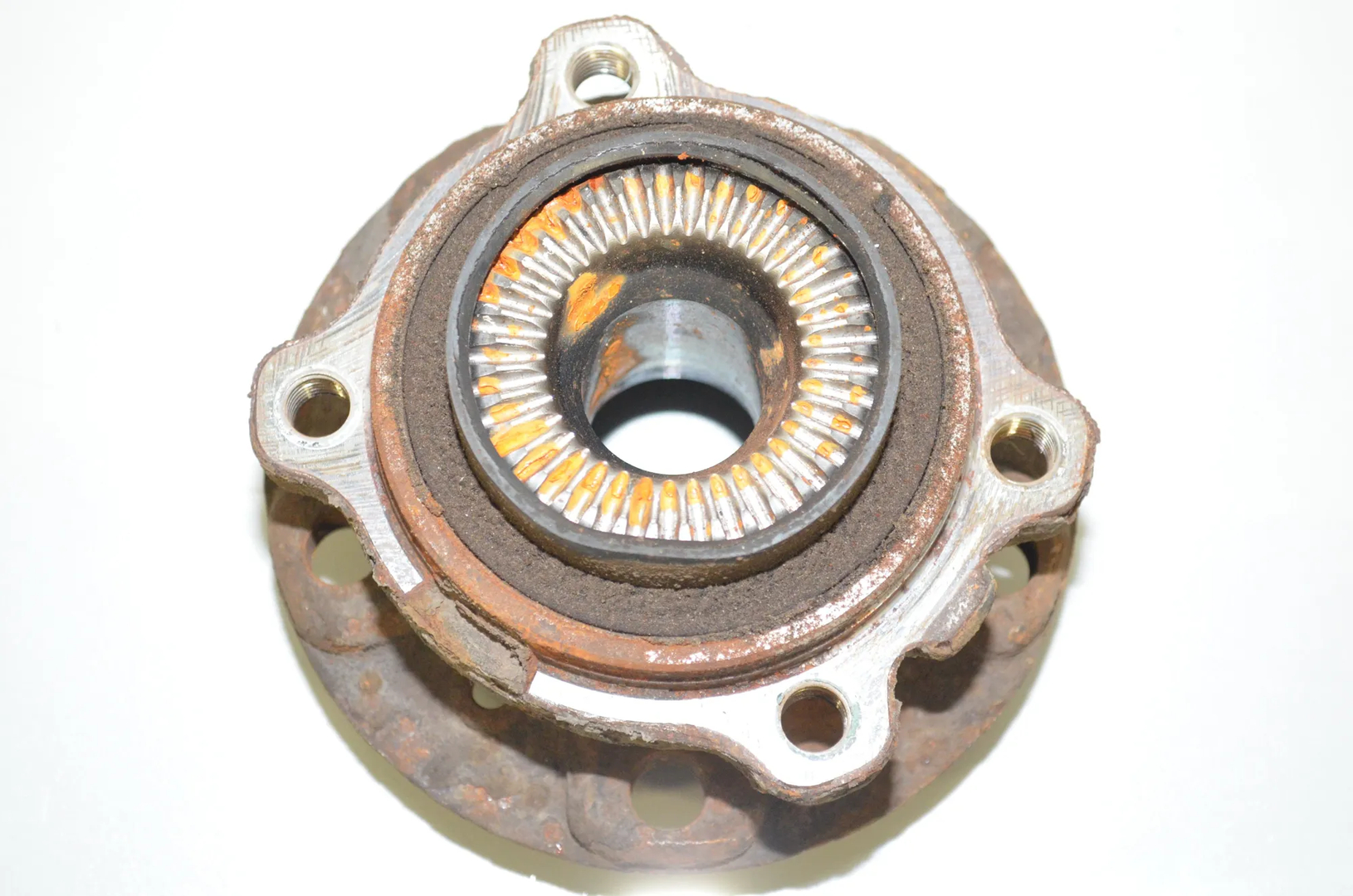 Front Right Wheel Bearing – OEM 2457371 · BMW X3 (F25) xDrive 20 d 2012 – 2