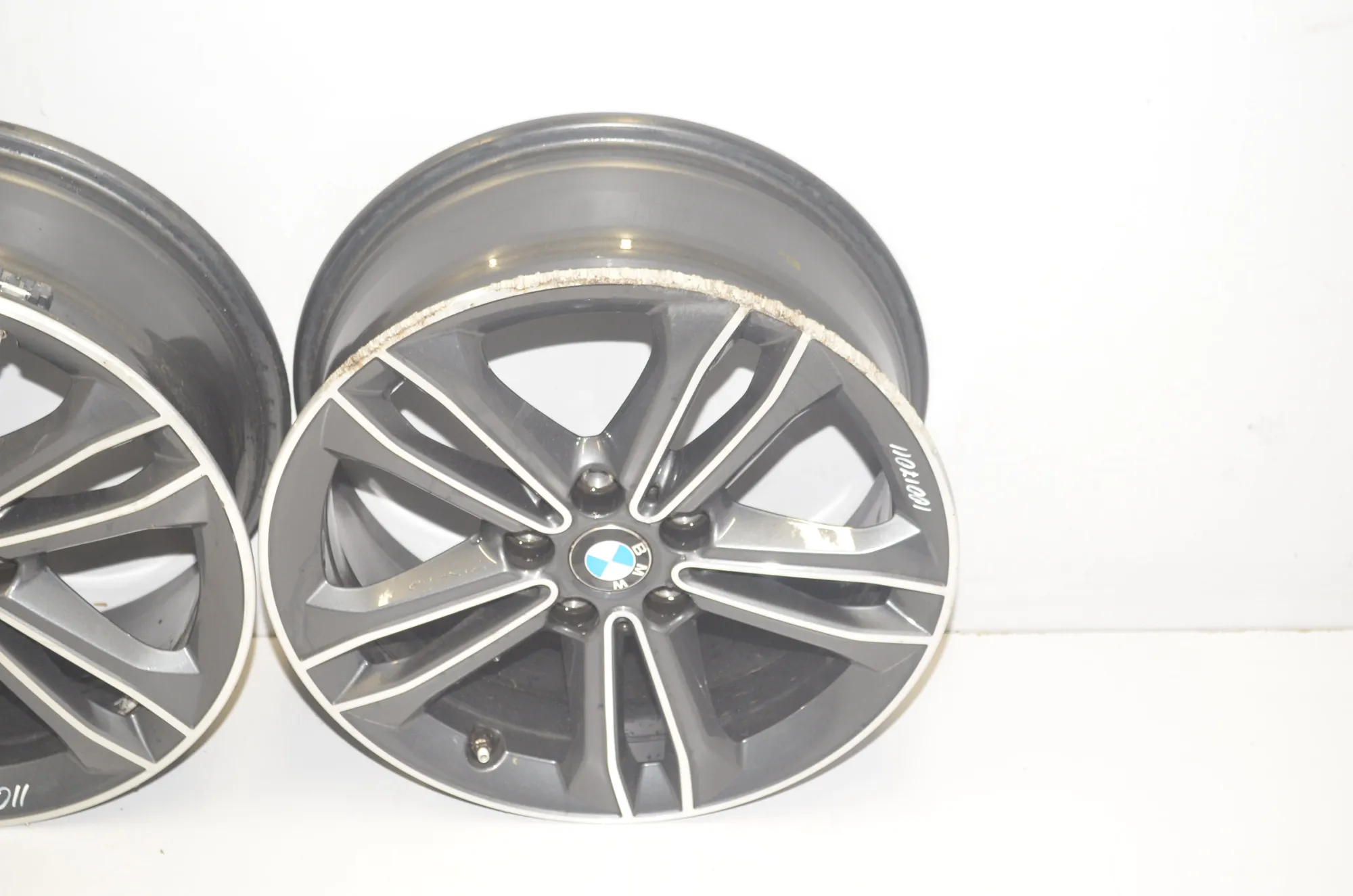 Alloy Wheel Set – OEM 6856087 · BMW 2 Gran Tourer (F46) 218 d 2019 – 6