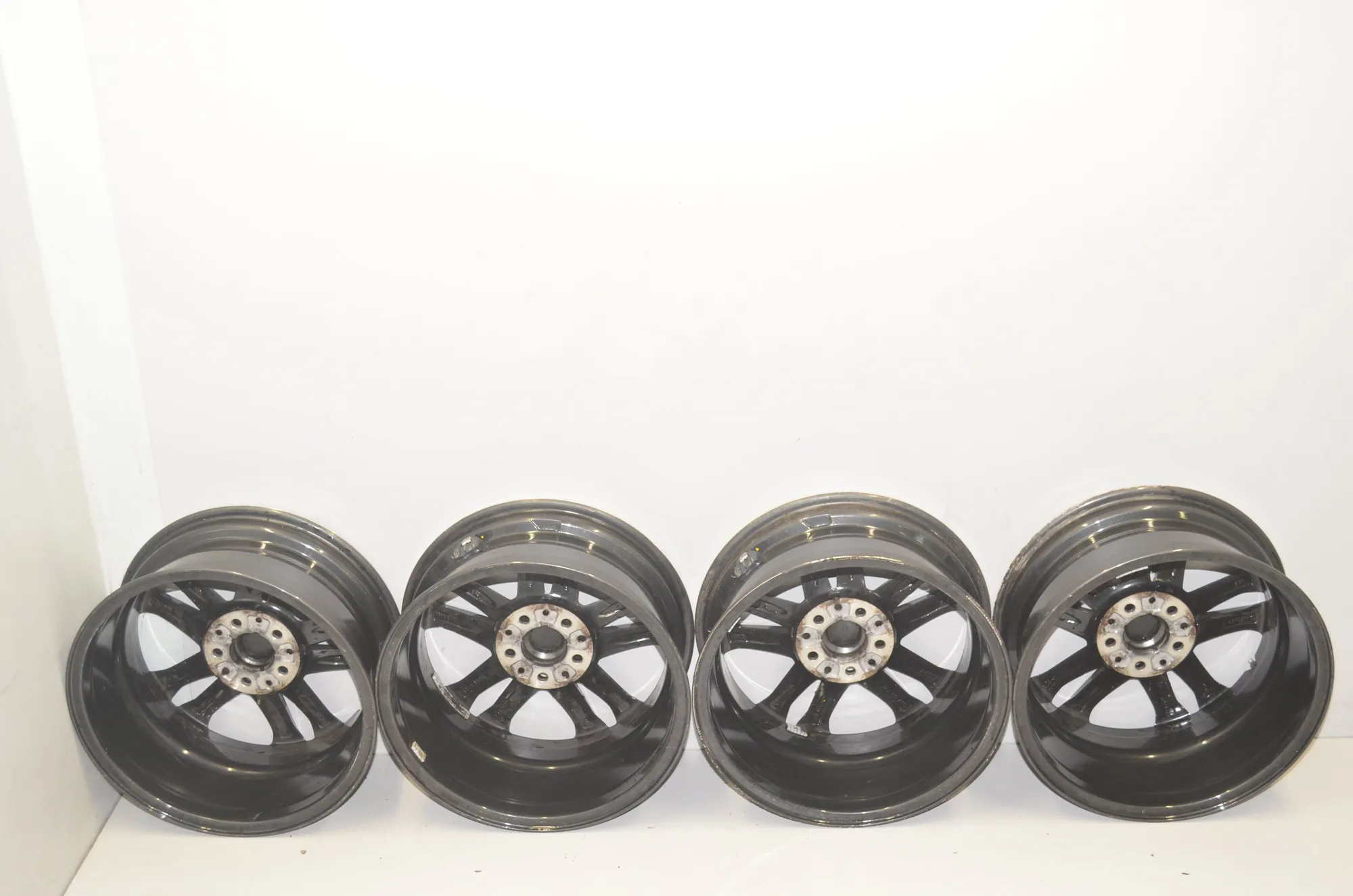 Alloy Wheel Set – OEM 6856087 · BMW 2 Gran Tourer (F46) 218 d 2019 – 7