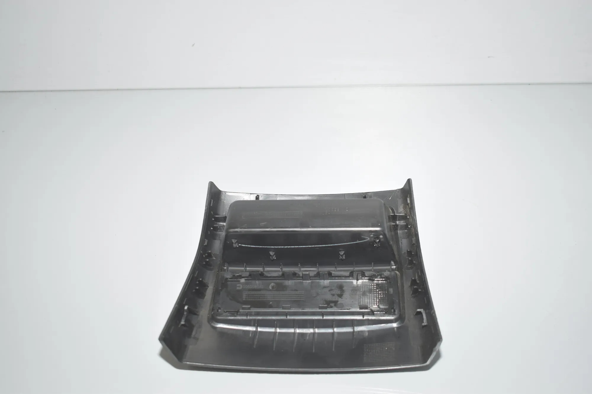 Center Console Trim – OEM 9221812 · BMW X3 (F25) xDrive 20 d 2012 – 3