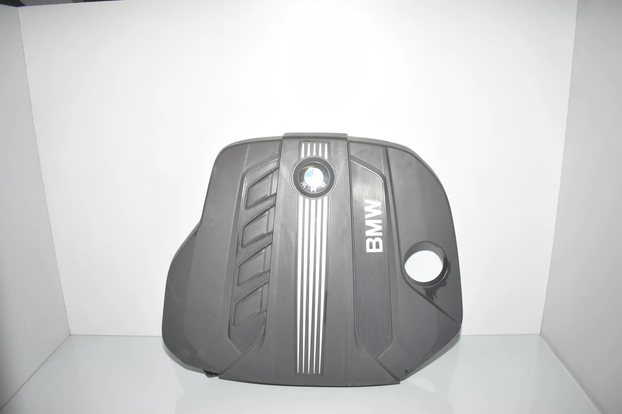 Engine Cover – OEM 8514009 · BMW X3 (F25) xDrive 20 d 2012