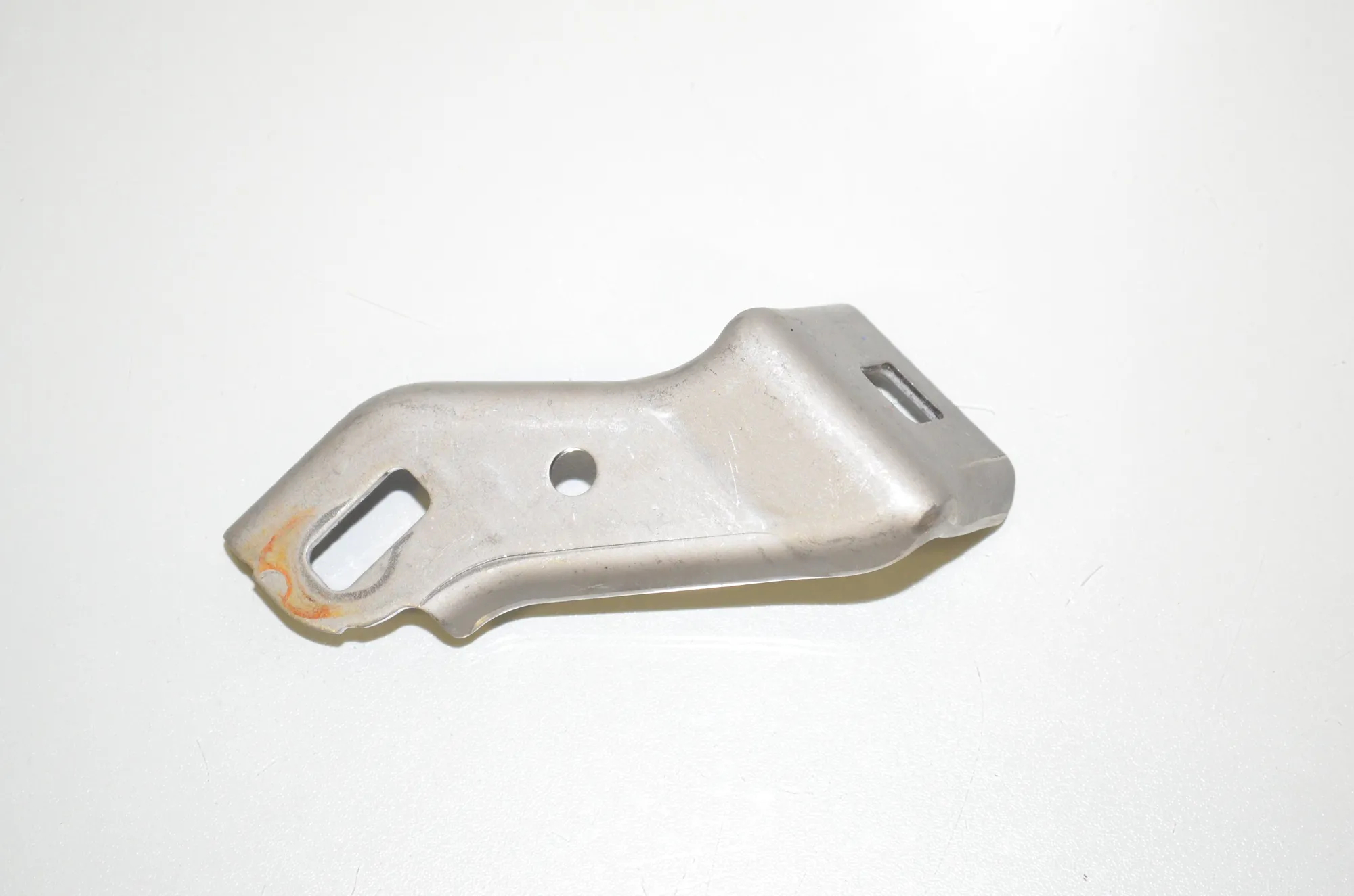 Bracket – OEM 6816811 · BMW 3 (G20, G28) (2018 - -) 330 e 2021 – 2