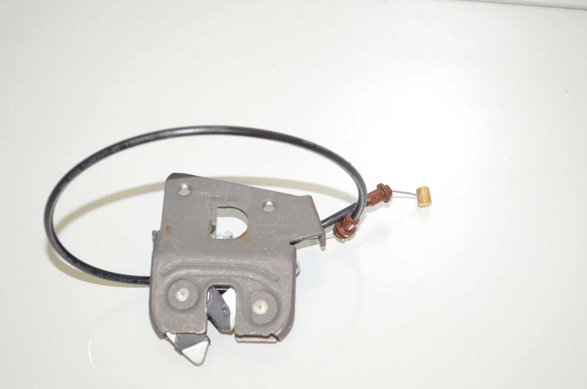 Rear Seat Backrest Lock – OEM 7112864 · BMW 3 (G20, G28) (2018 - -) 330 e 2021