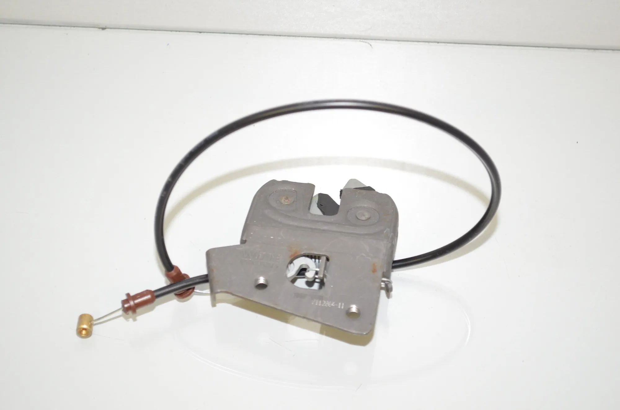 Rear Seat Backrest Lock – OEM 7112864 · BMW 3 (G20, G28) (2018 - -) 330 e 2021 – 2
