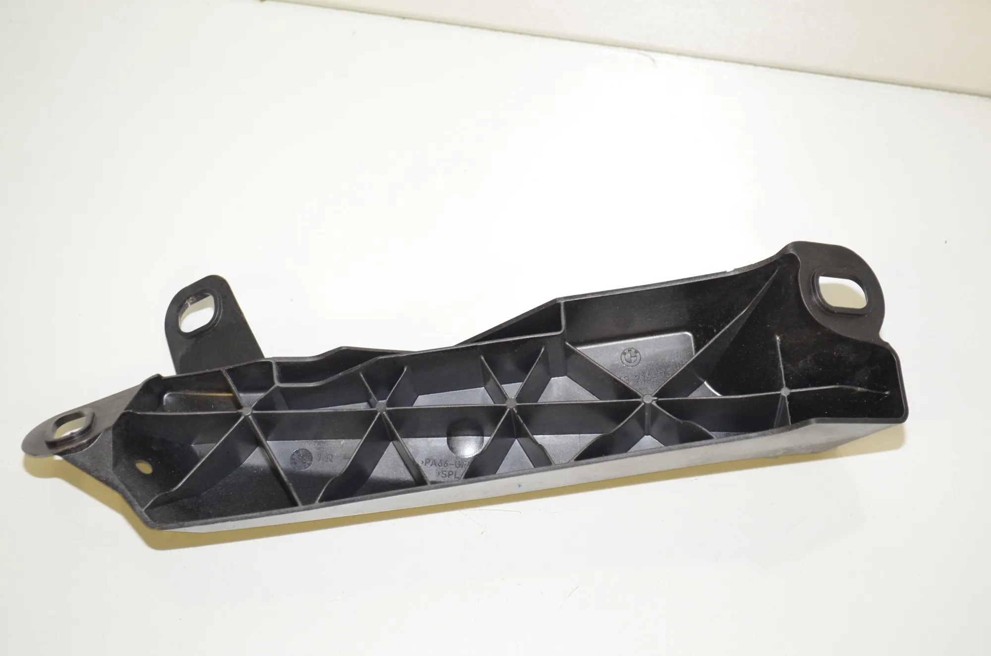 Other Interior Parts – OEM 7463716 · BMW 3 (G20, G28) (2018 - -) 330 e 2021 – 2