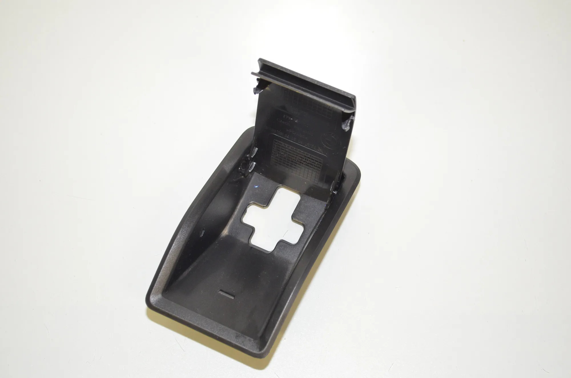 Other Interior Parts – OEM 7433224 · BMW 3 (G20, G28) (2018 - -) 330 e 2021 – 3