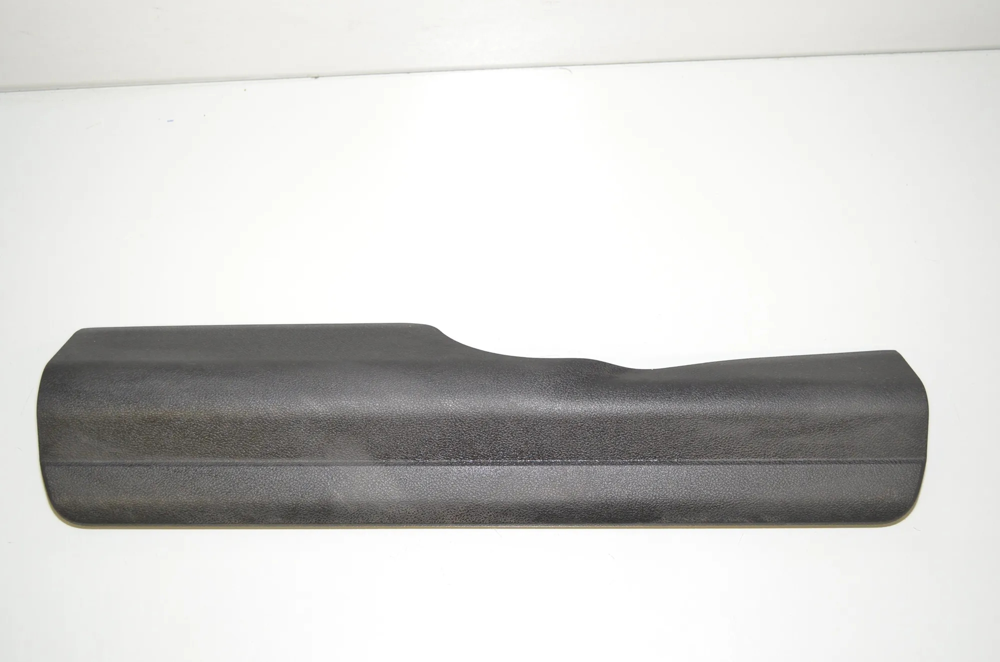 Front Left Interior Step Trim – OEM 7446421 · BMW 3 (G20, G28) (2018 - -) 330 e 2021