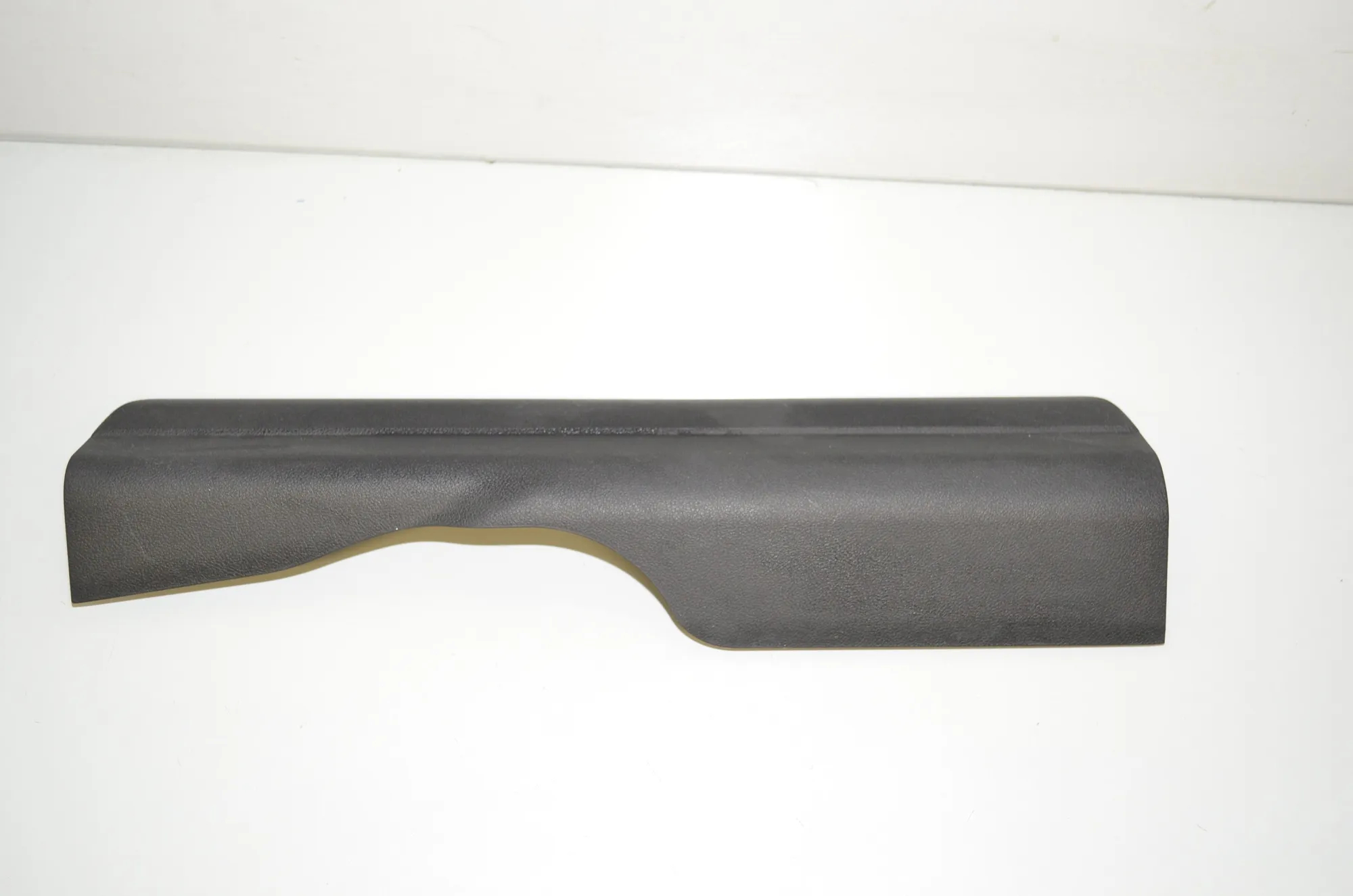 Front Left Interior Step Trim – OEM 7446421 · BMW 3 (G20, G28) (2018 - -) 330 e 2021 – 2