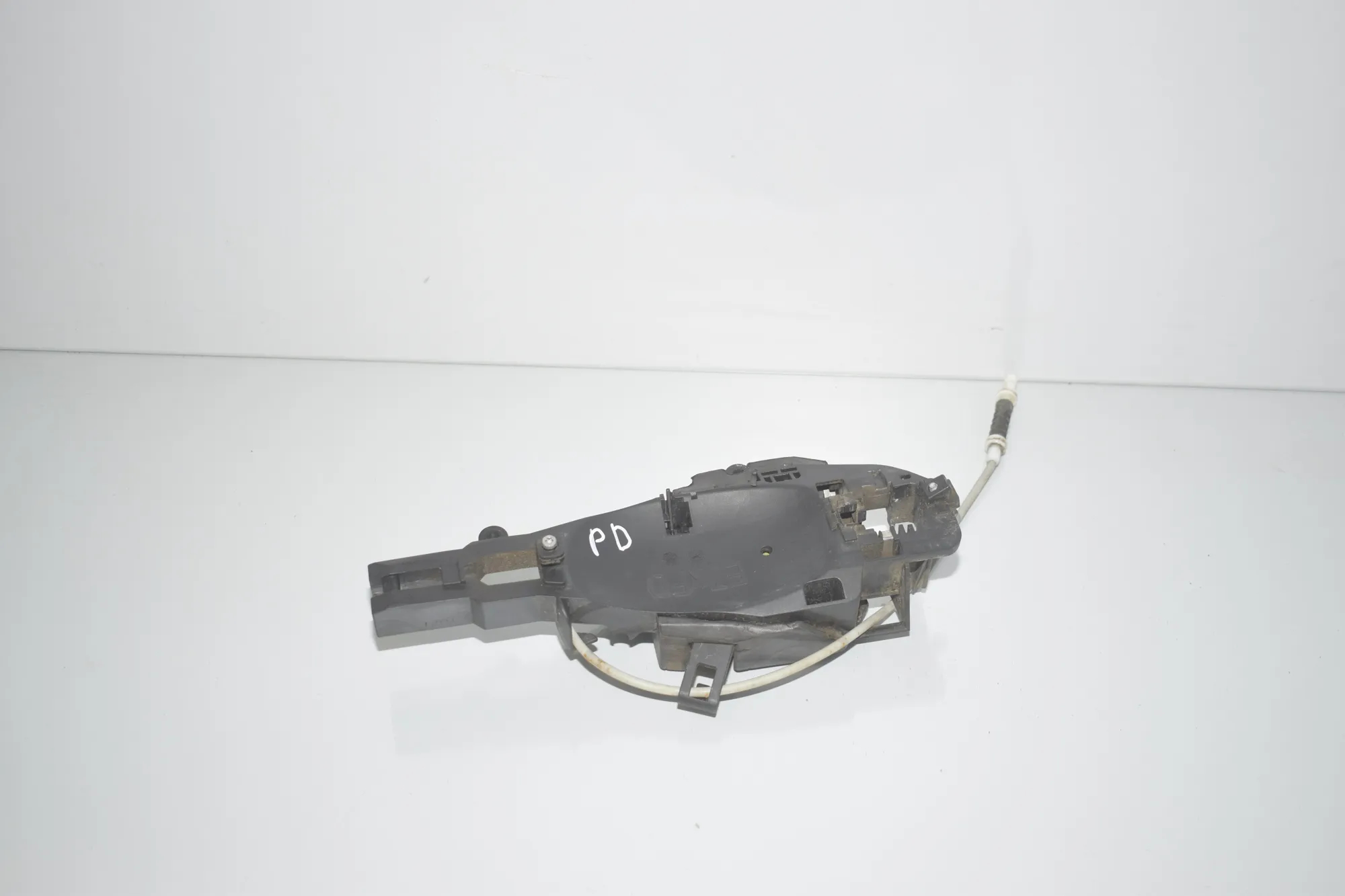 Front Right Door Interior Handle Frame – OEM 7331740 · BMW X3 (F25) xDrive 20 d 2012
