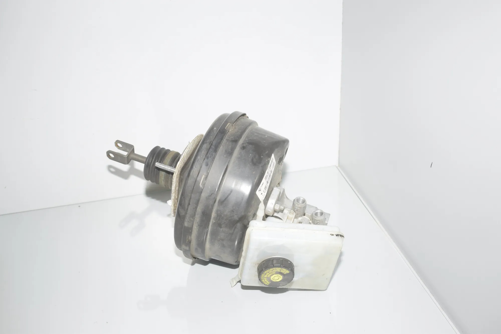 Brake Servo Booster – OEM 6854348 · BMW X3 (F25) xDrive 20 d 2012 – 3