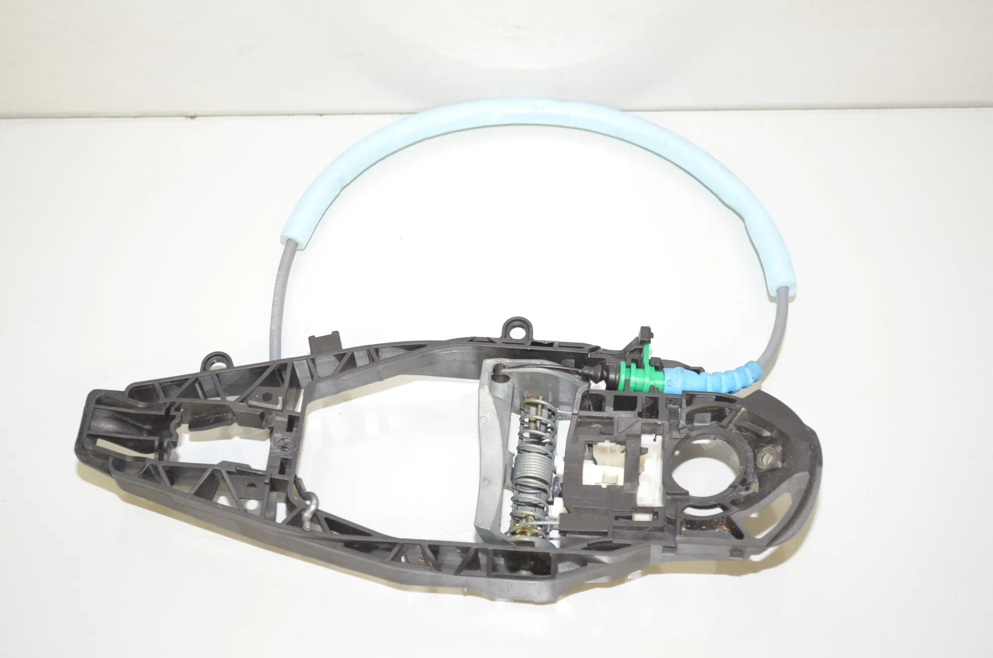 Rear Right Door Interior Handle Frame – OEM 9881780 · BMW 3 (G20, G28) (2018 - -) 330 e 2021 – 2