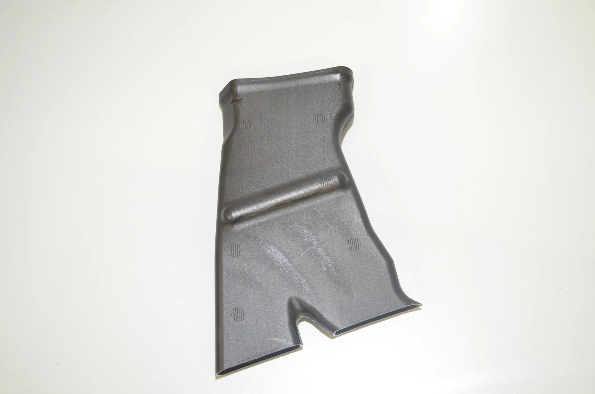 Interior Air Duct Channel – OEM 7443139 · BMW 3 (G20, G28) (2018 - -) 330 e 2021 – 3