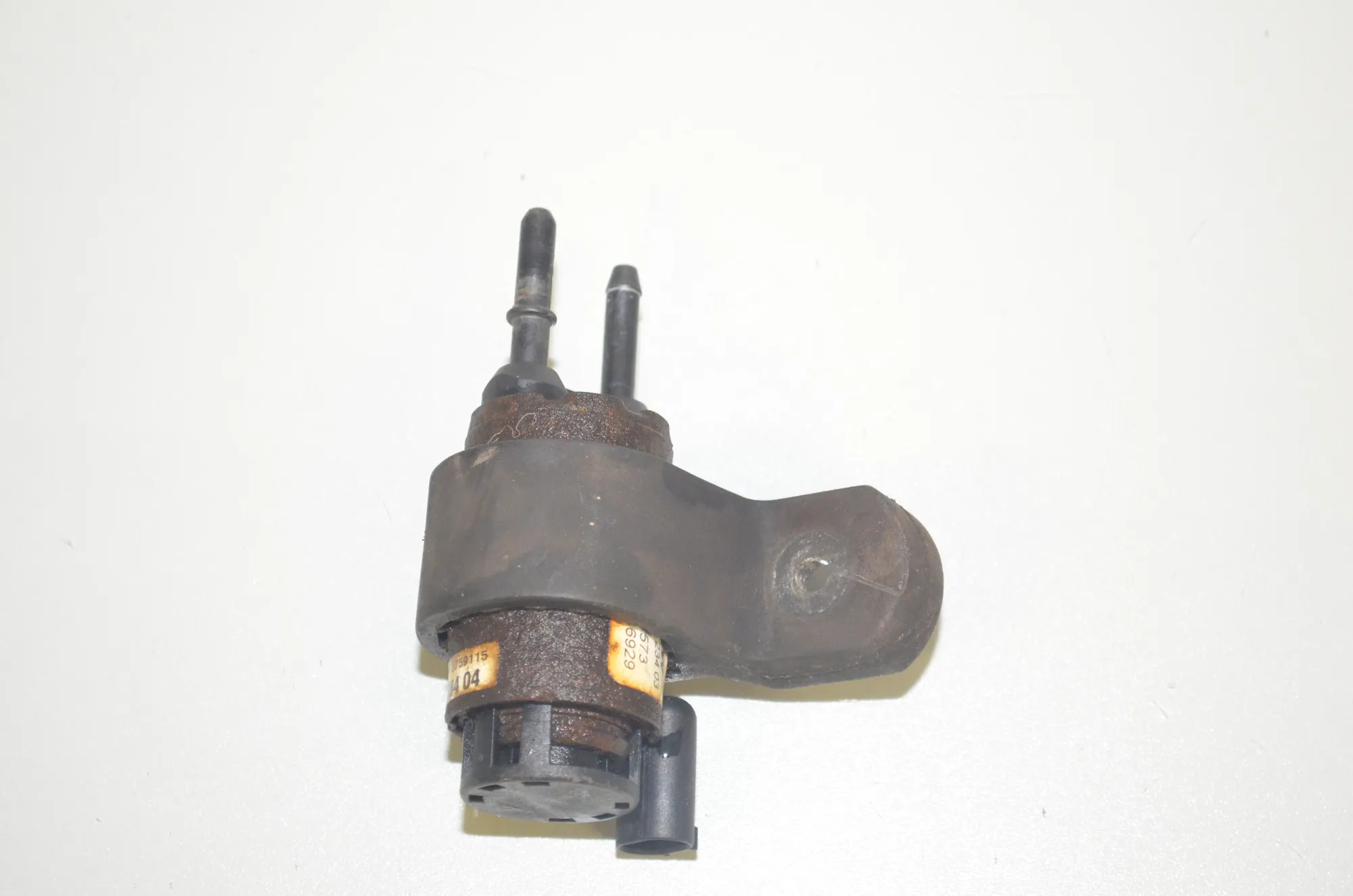 AdBlue Pump – OEM 7354384 · BMW 3 Touring (G21) (2019 - -) 318 d 2020 – 3