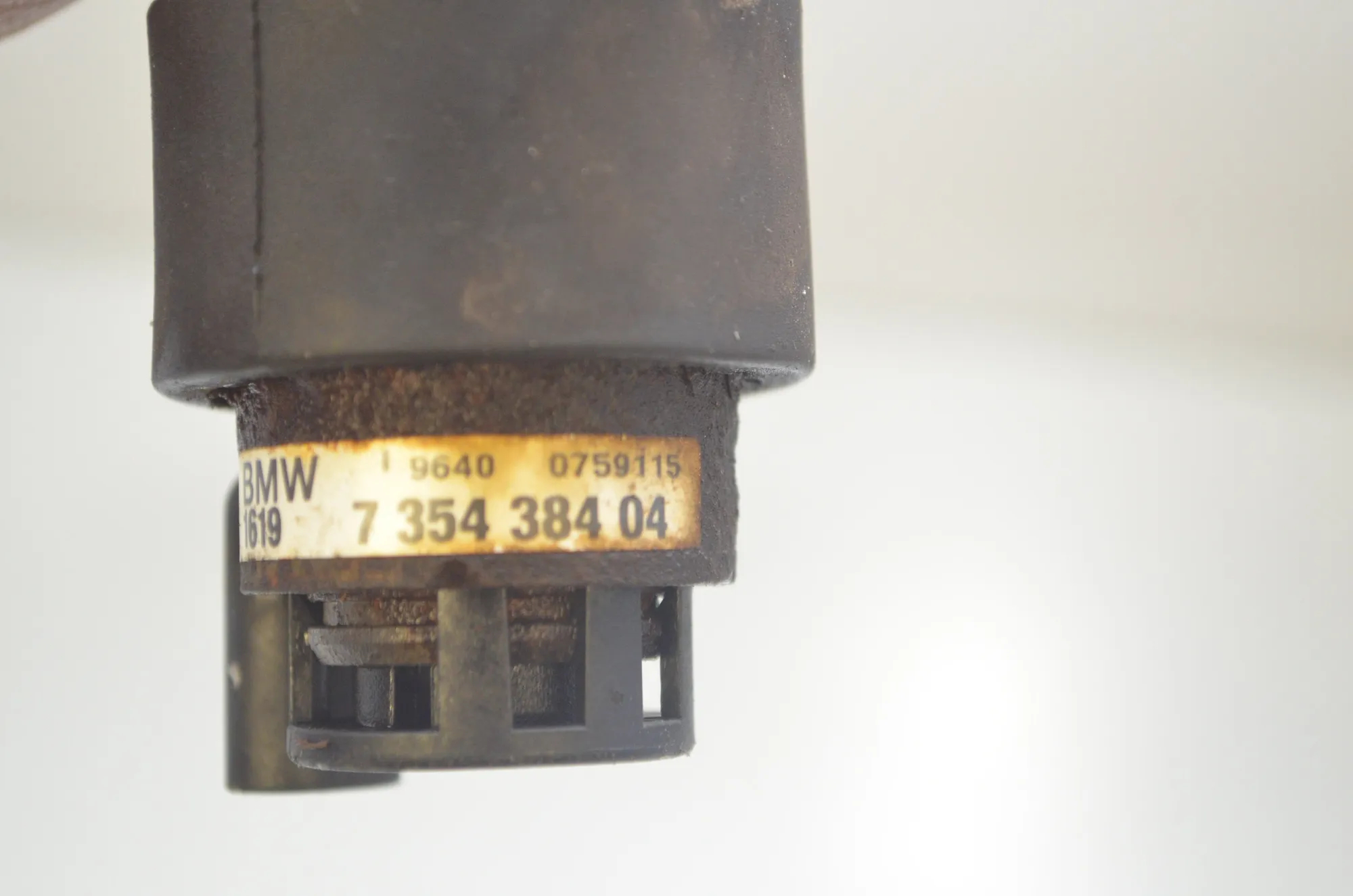 AdBlue Pump – OEM 7354384 · BMW 3 Touring (G21) (2019 - -) 318 d 2020 – 4