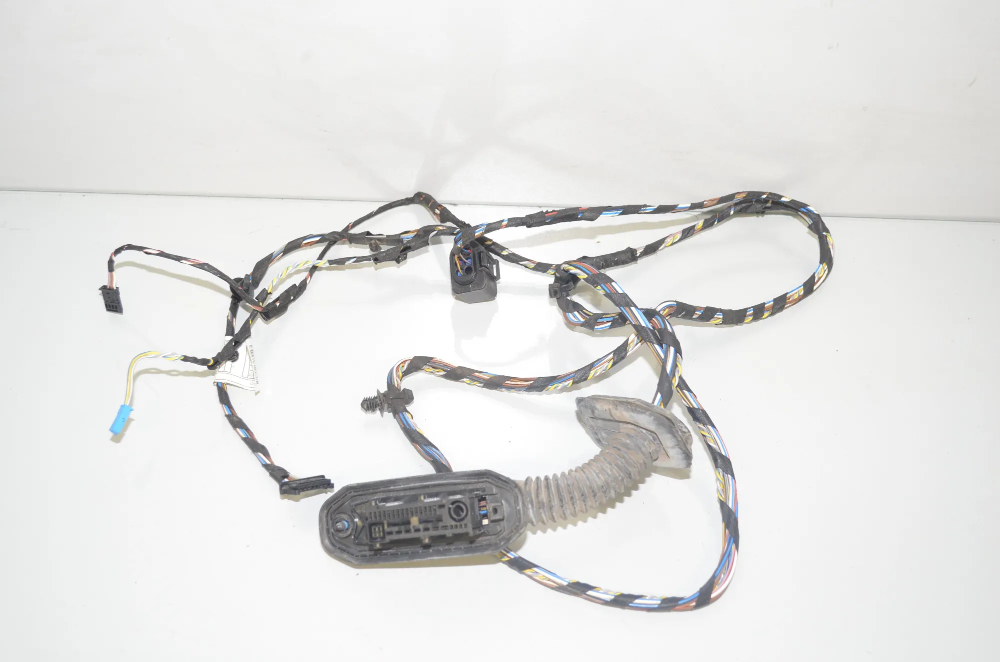 Rear Right Door Wiring – OEM 9243665 · BMW X3 (F25) xDrive 20 d 2012
