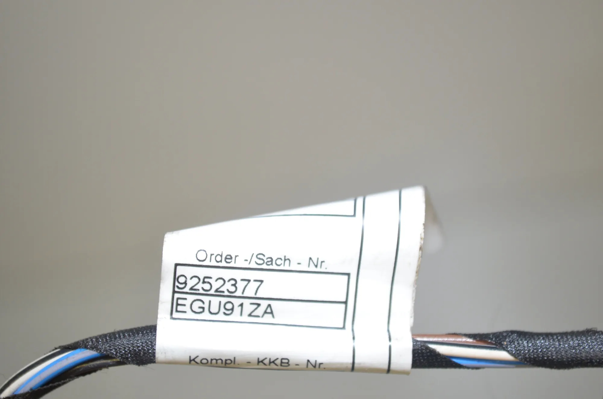 Front Right Door Wiring – OEM 9252377 · BMW X3 (F25) xDrive 20 d 2012 – 4