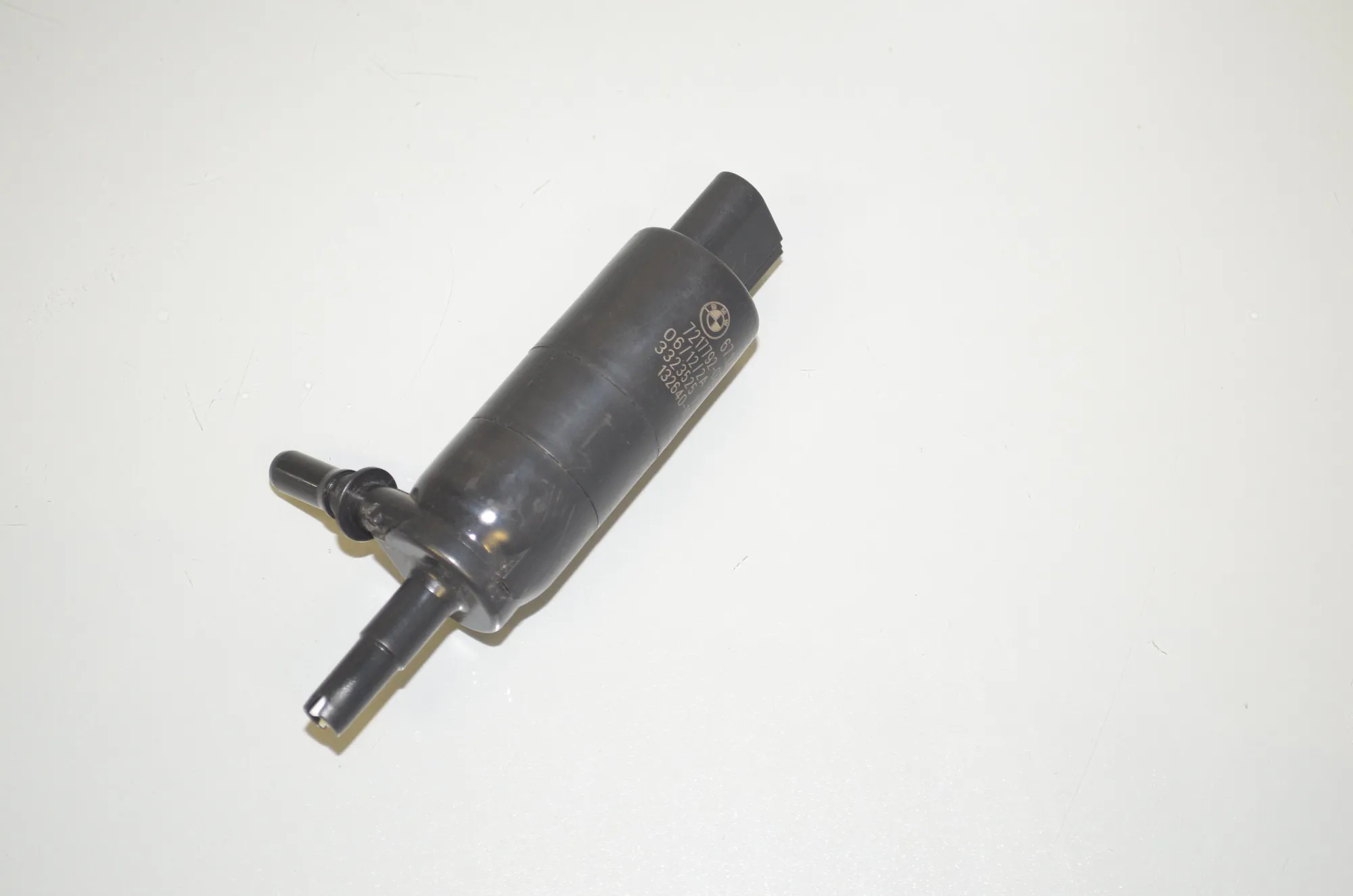 Headlight Washer Motor – OEM 7217792 · BMW X3 (F25) xDrive 20 d 2012