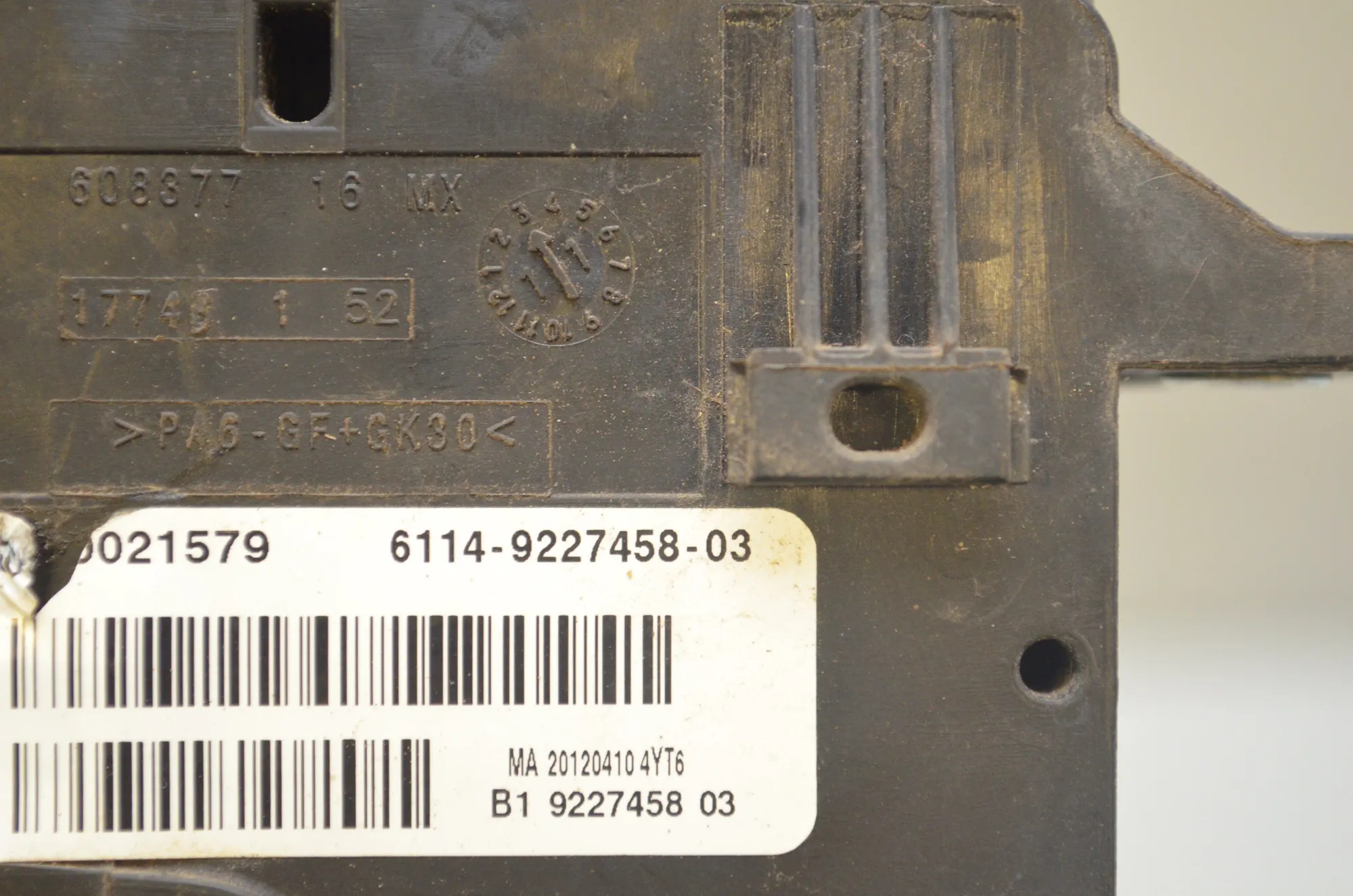 Other Control Units – OEM 9227458 · BMW X3 (F25) xDrive 20 d 2012 – 4
