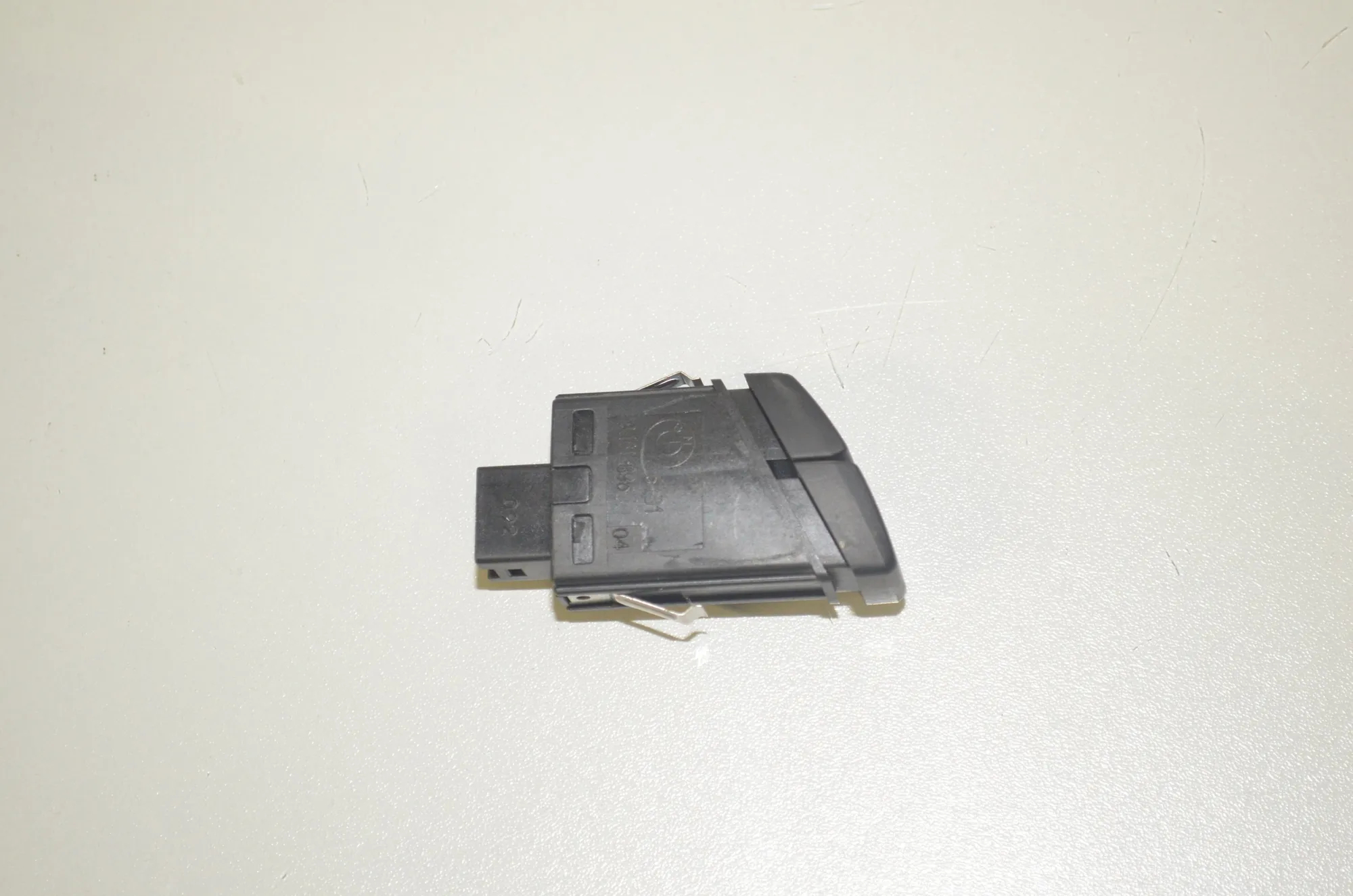 Switches – OEM 9161896 · BMW X3 (F25) xDrive 20 d 2012 – 3