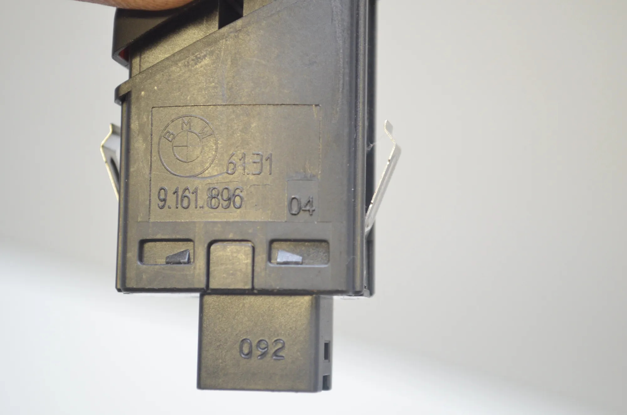 Switches – OEM 9161896 · BMW X3 (F25) xDrive 20 d 2012 – 4