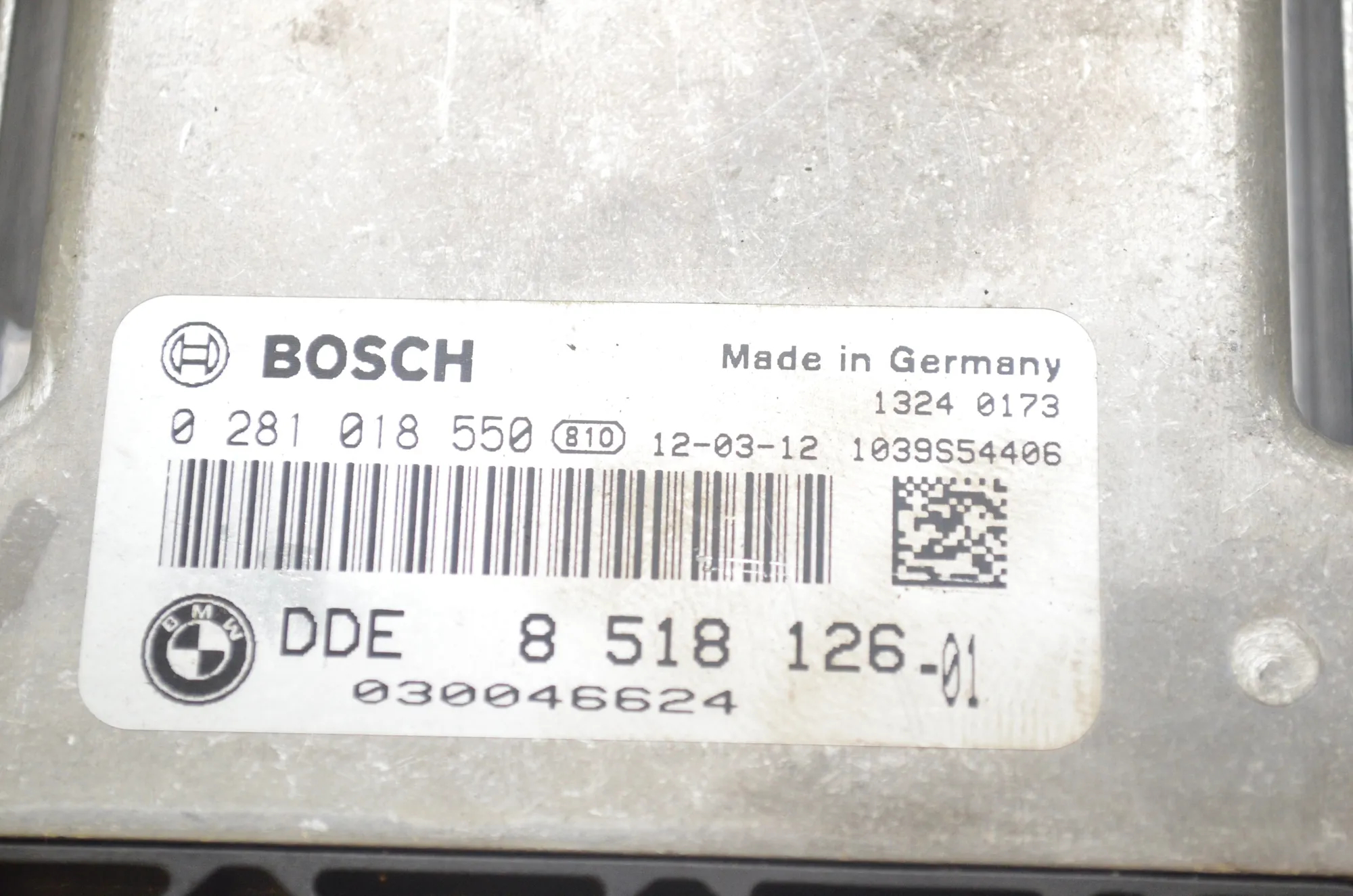 Engine Ignition ECU Set – OEM 8518126 · BMW 5 Touring (F11) 530 d 2012 – 7