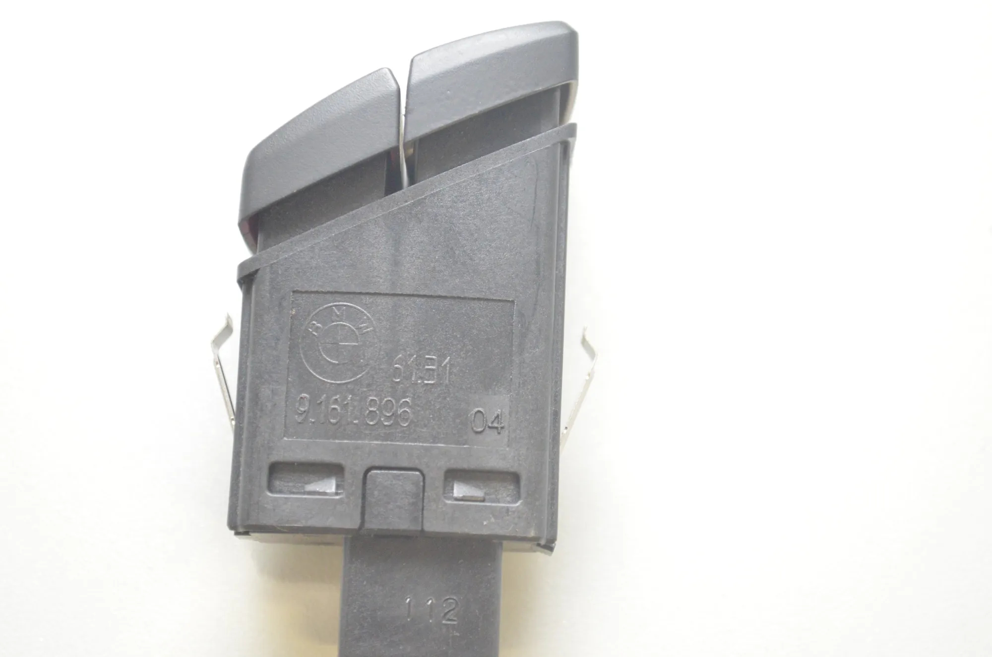 Hazard Button – OEM 9161896 · BMW 5 Touring (F11) 530 d 2012 – 4