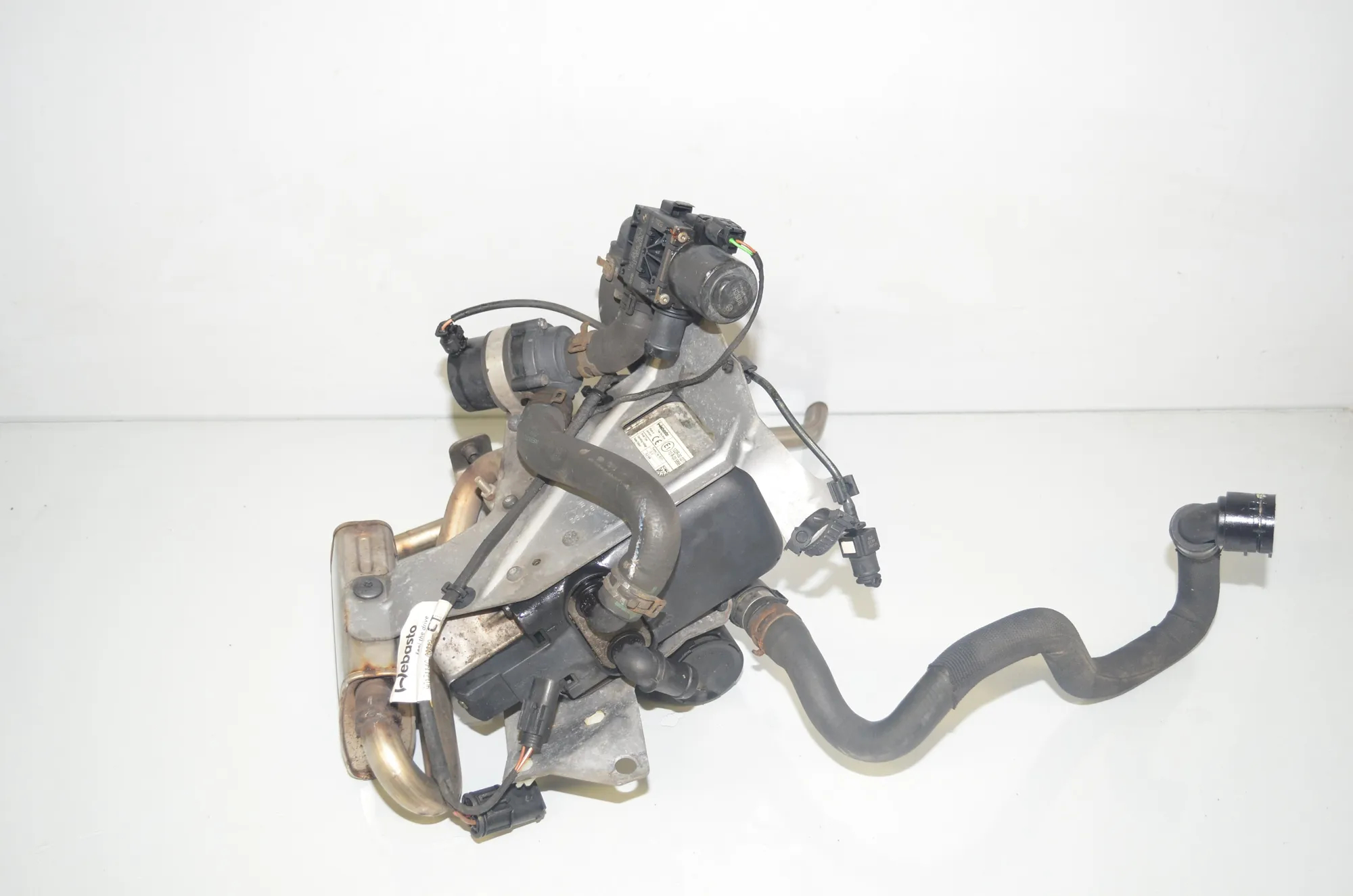 Webasto Auxiliary Heater – OEM 9023983 · BMW 5 Touring (F11) 530 d 2012