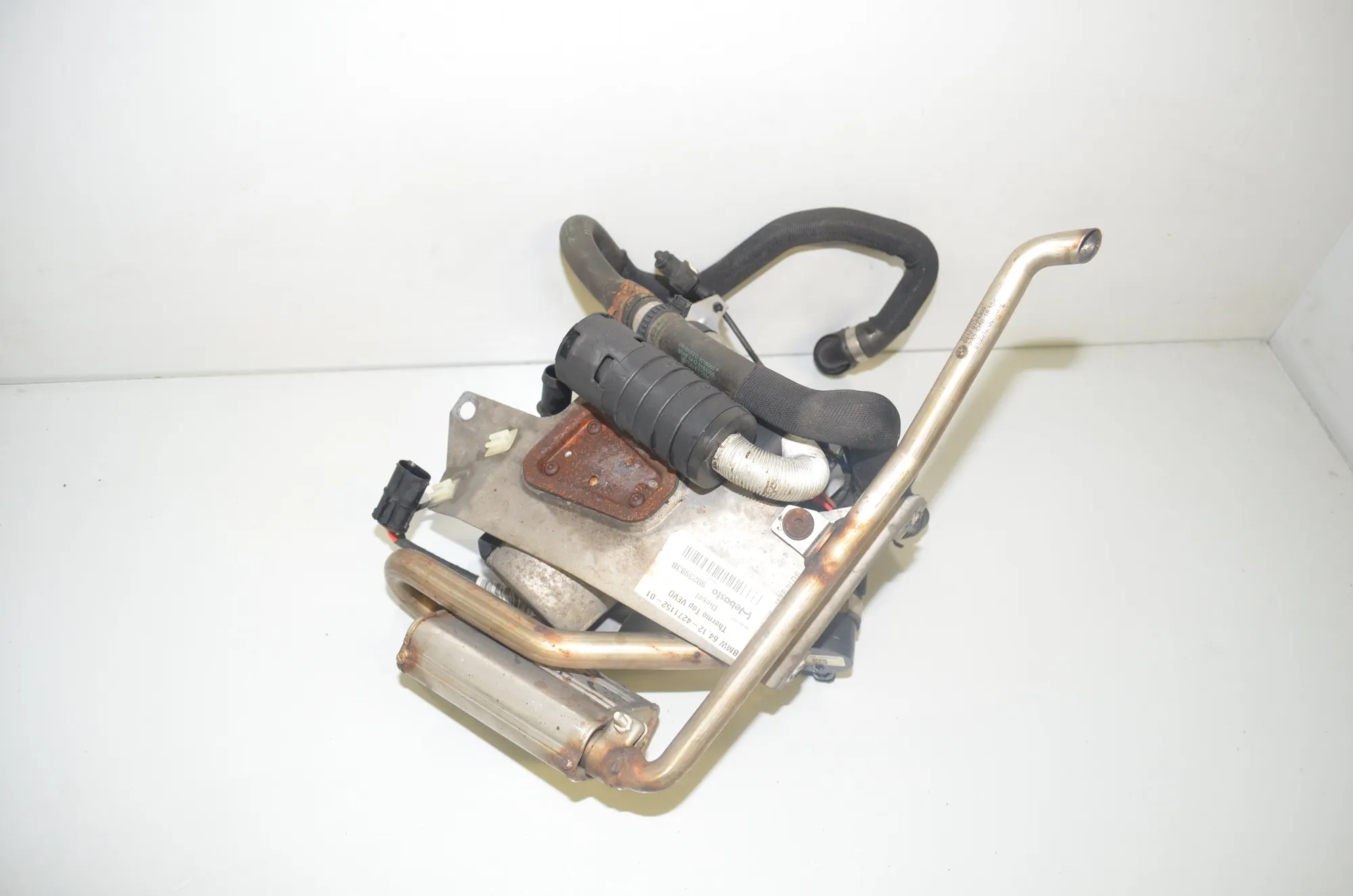 Webasto Auxiliary Heater – OEM 9023983 · BMW 5 Touring (F11) 530 d 2012 – 4