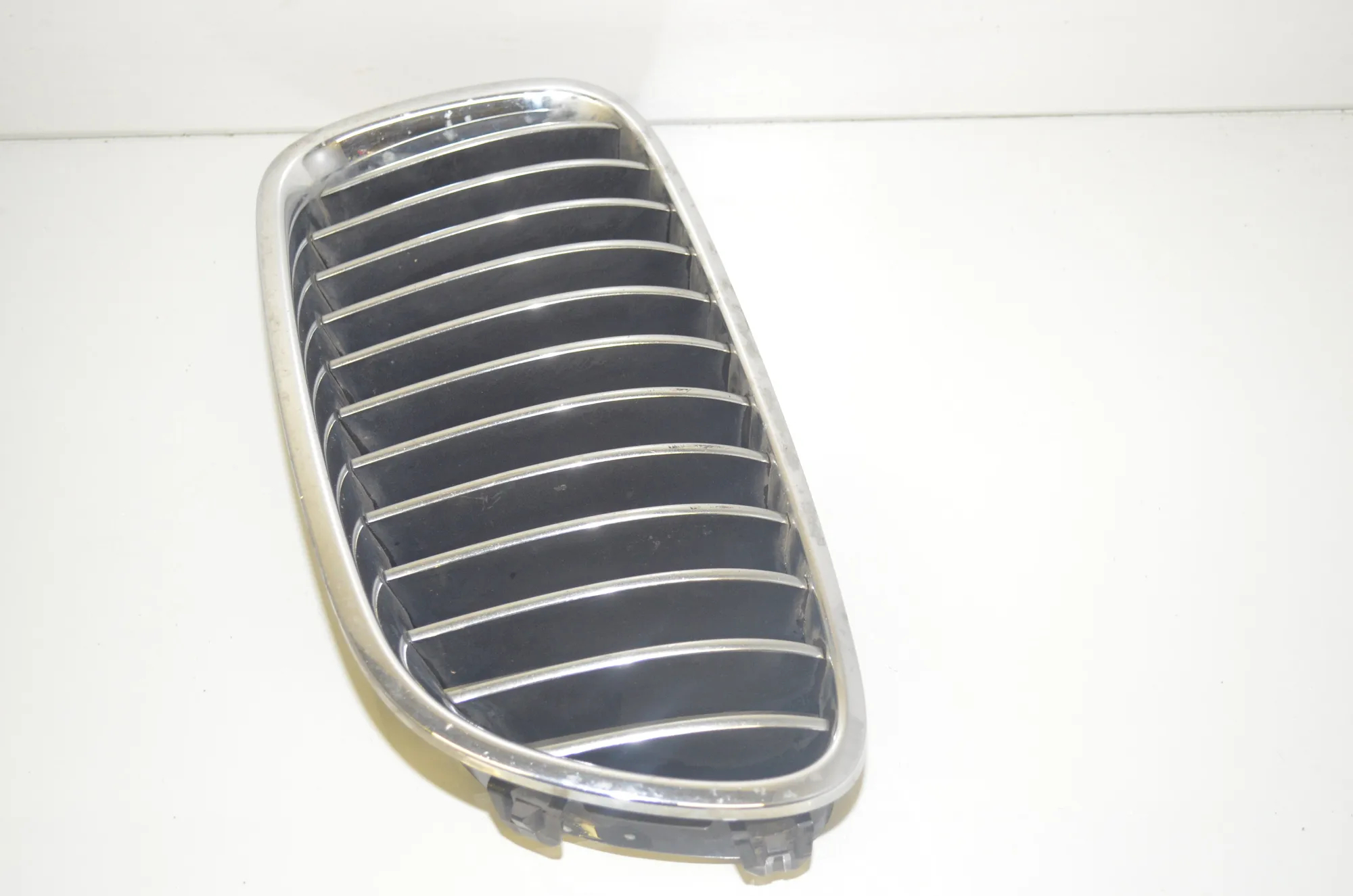 Front Left Grill – OEM 7200727 · BMW 5 Touring (F11) 530 d 2012 – 5