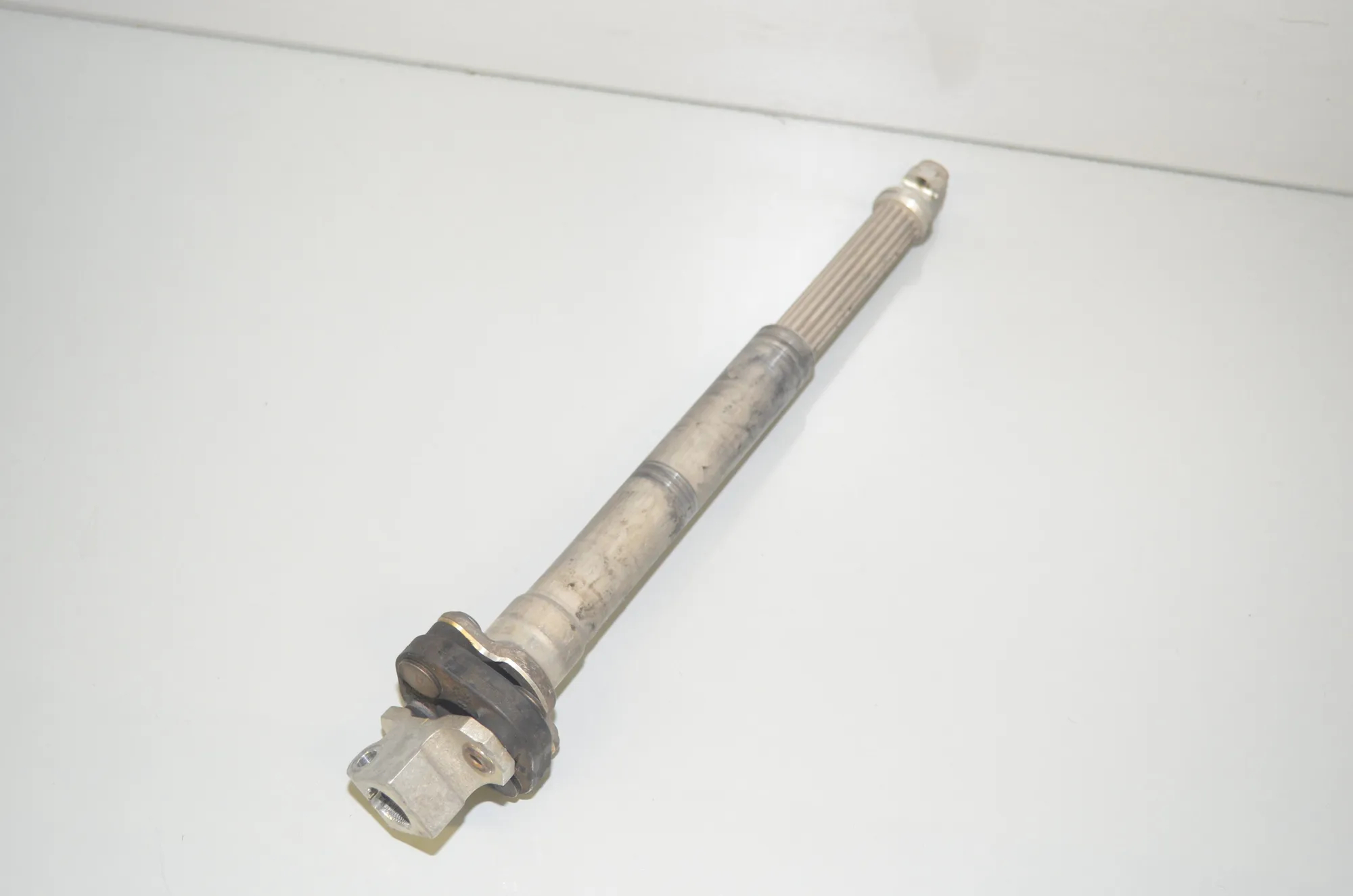 Steering Column Shaft Joint – OEM 6776108 · BMW 5 Touring (F11) 530 d 2012 – 3