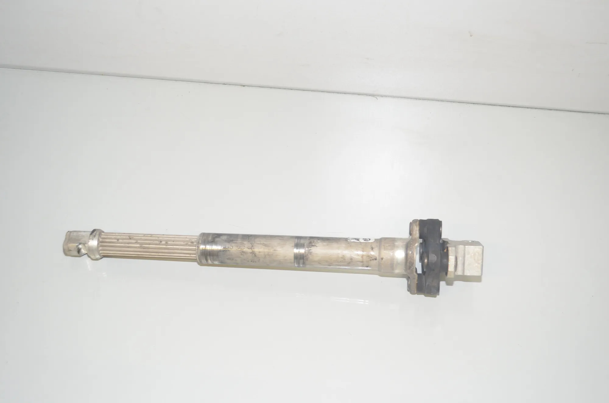 Steering Column Shaft Joint – OEM 6776108 · BMW 5 Touring (F11) 530 d 2012 – 2